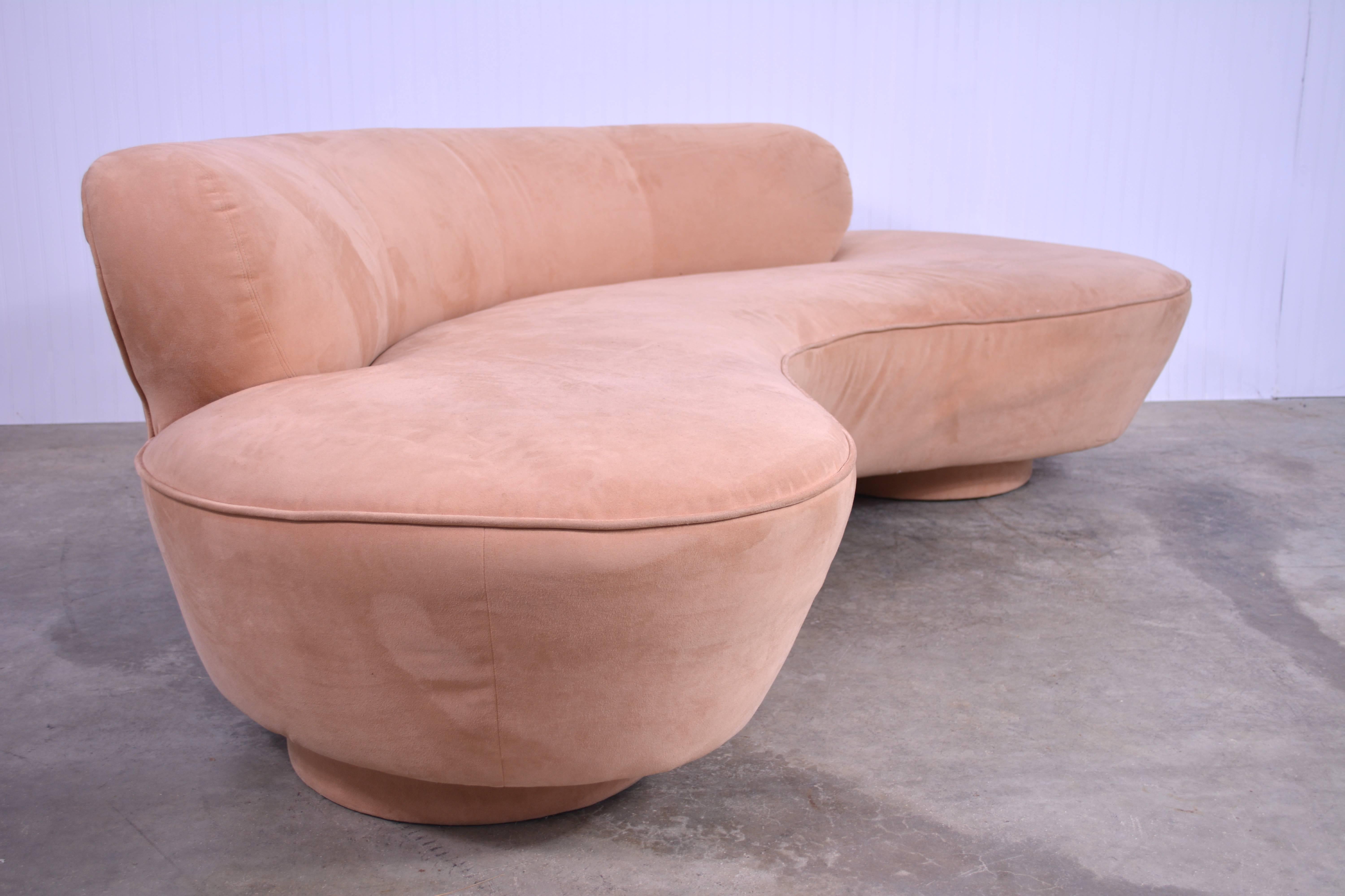 Vladimir Kagan Cloud sofa for Directional. Lucite support plate and Directional label present. Original upholstery.