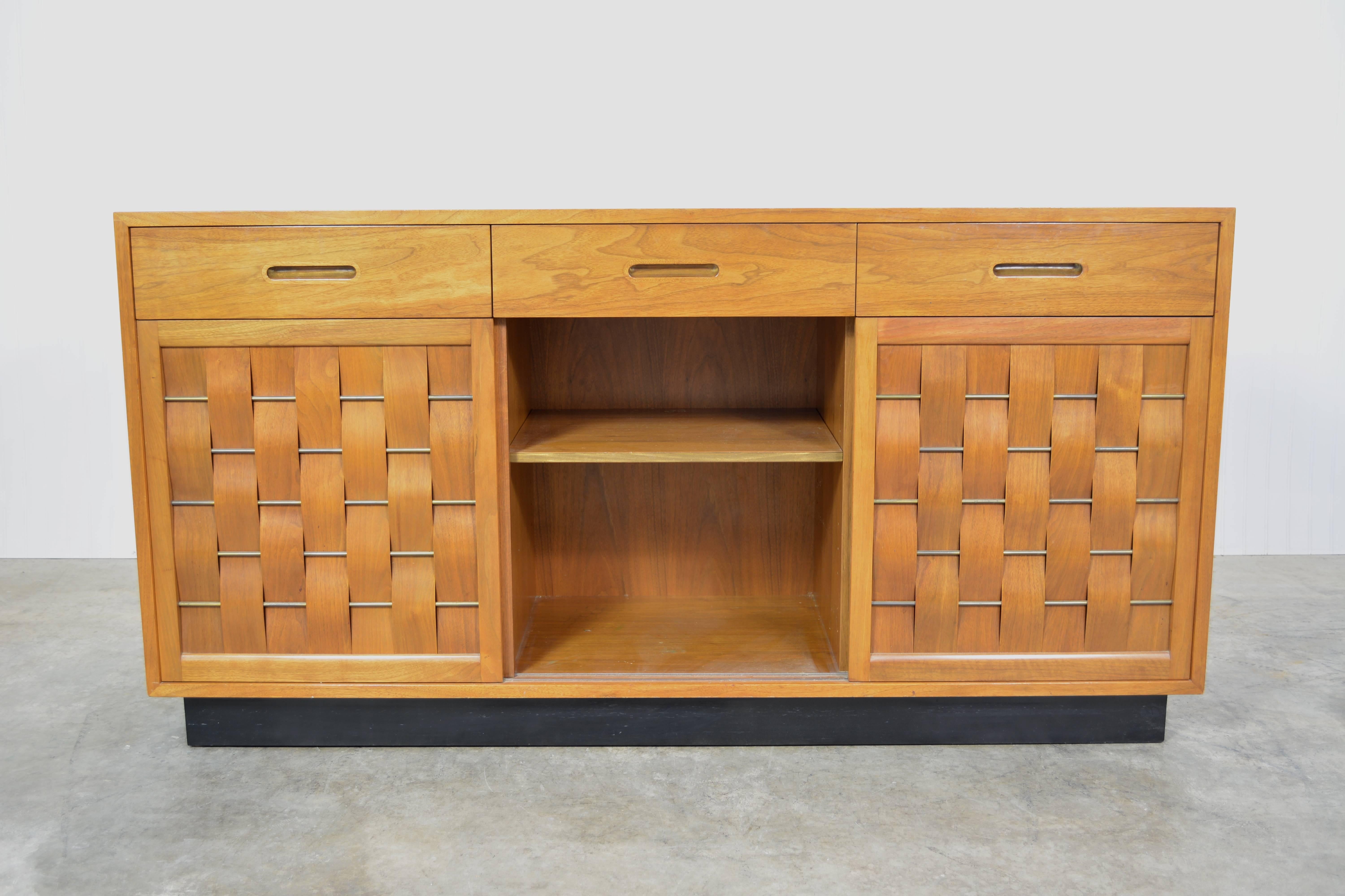 Edward Wormley Woven Front Credenza for Dunbar In Good Condition In Loves Park, IL