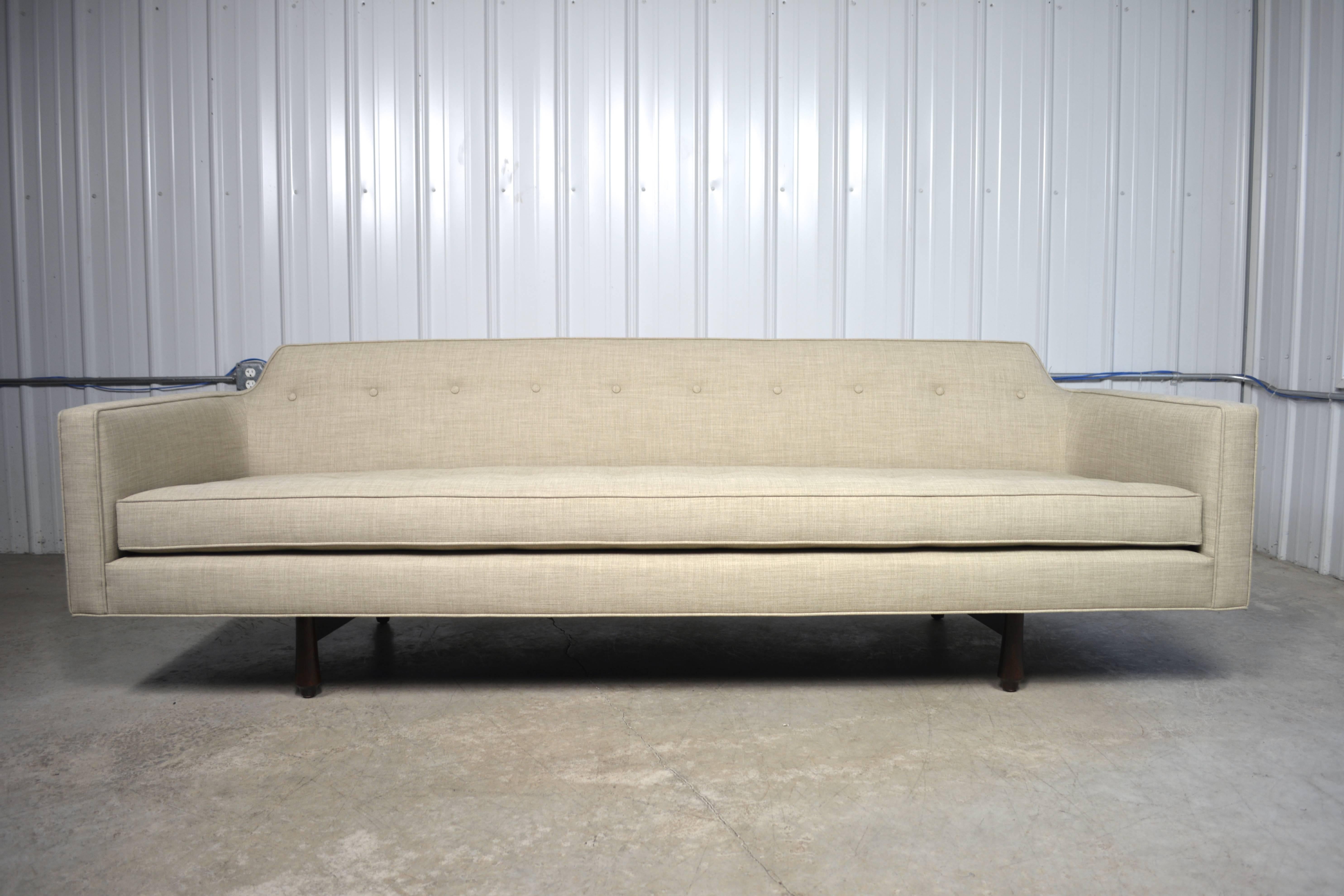 Edward Wormley Sofa for Dunbar In Excellent Condition In Loves Park, IL