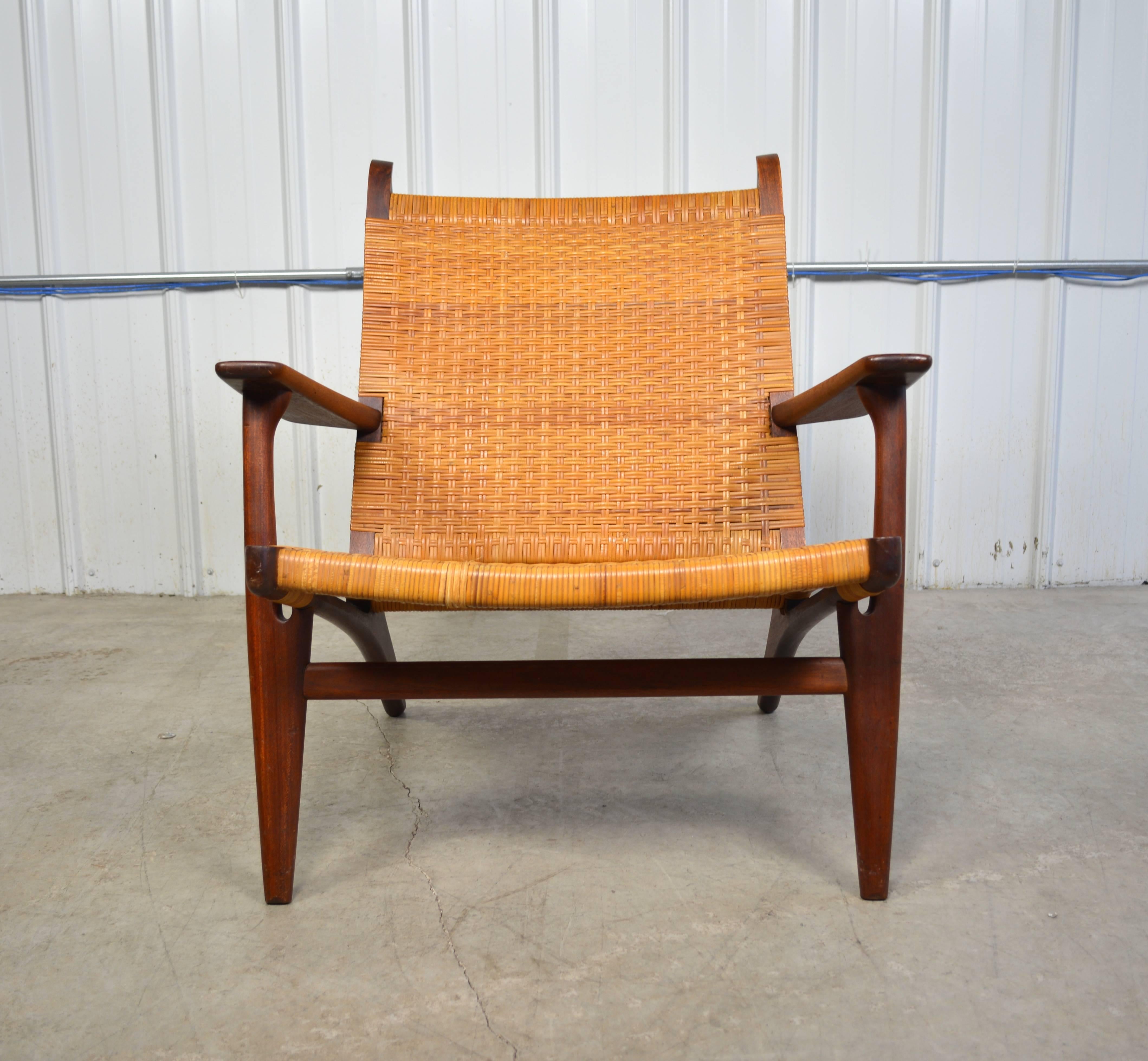 Hans Wegner Lounge Chair, Model CH27 1