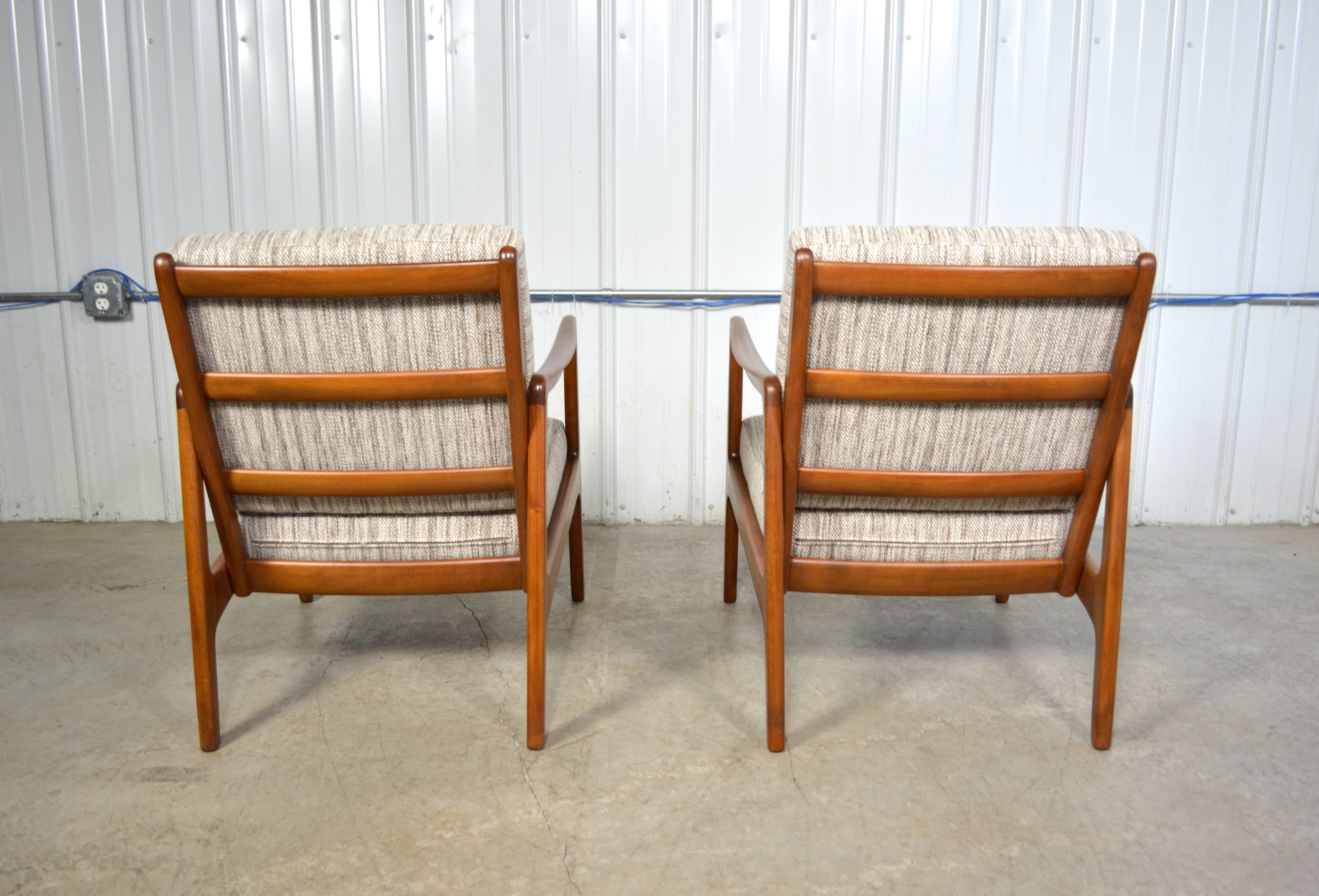 Beech Ole Wanscher Danish Modern Lounge Chairs For Sale