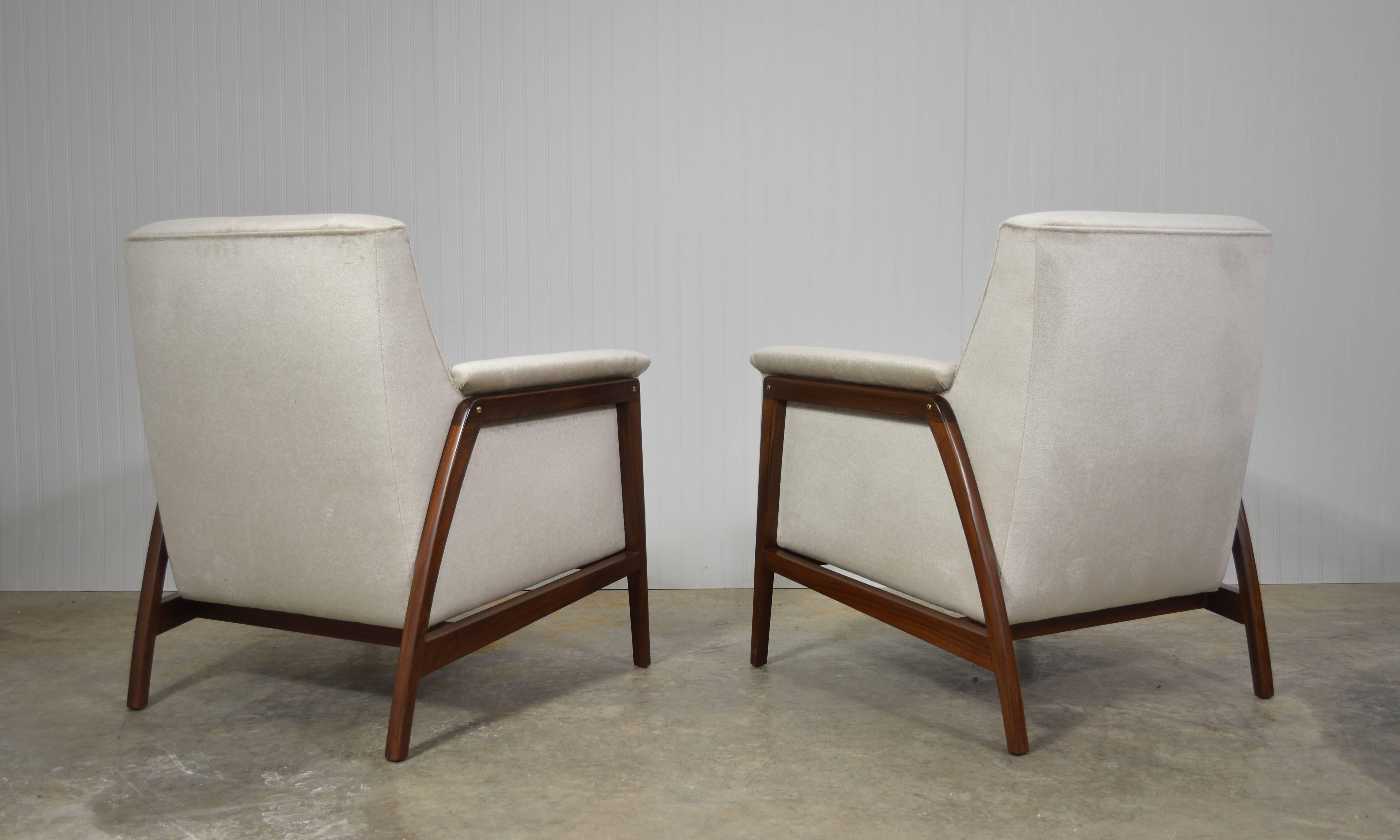 American Edward Wormley Lounge Chairs For Sale