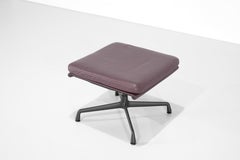 Pouf "EA 223" di Charles Ray Eames per Vitra, USA 1969.