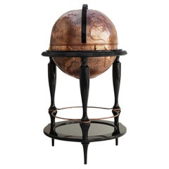 La barra «Equator Copper Globe» de Boca do Lobo aúna el espíritu de la expl