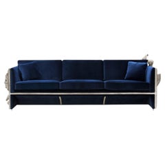 Le canapé Versailles de Boca do Lobo est une interprétation exubérante du style classique