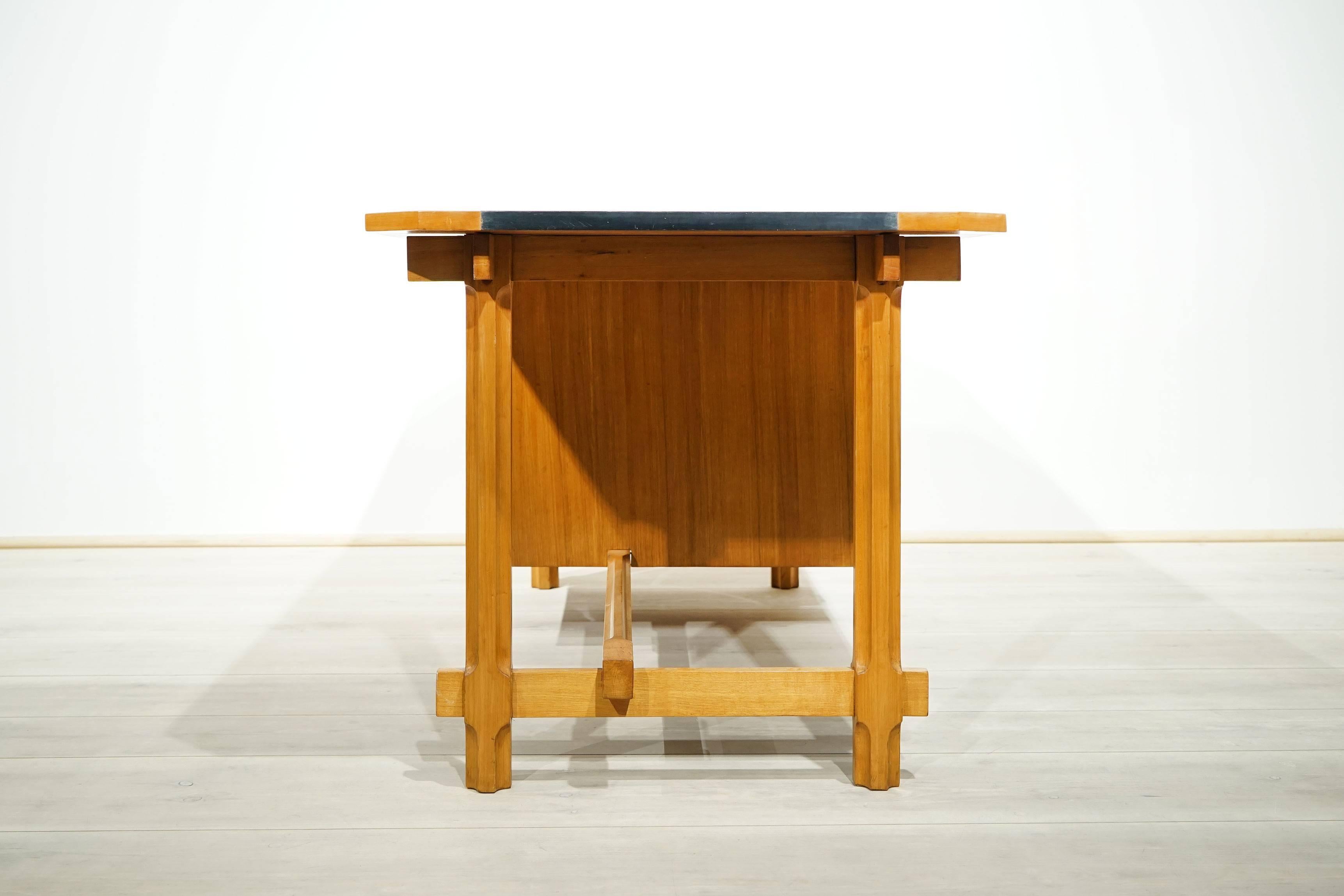 Mid-Century Modern Desk by Ico Parisi Manufactured by Fratelli Rizzi, Cantù 1959
