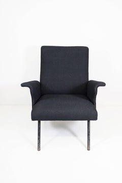 Armchair by Osvaldo Borsani, Tecno, Milan Italy, 1955