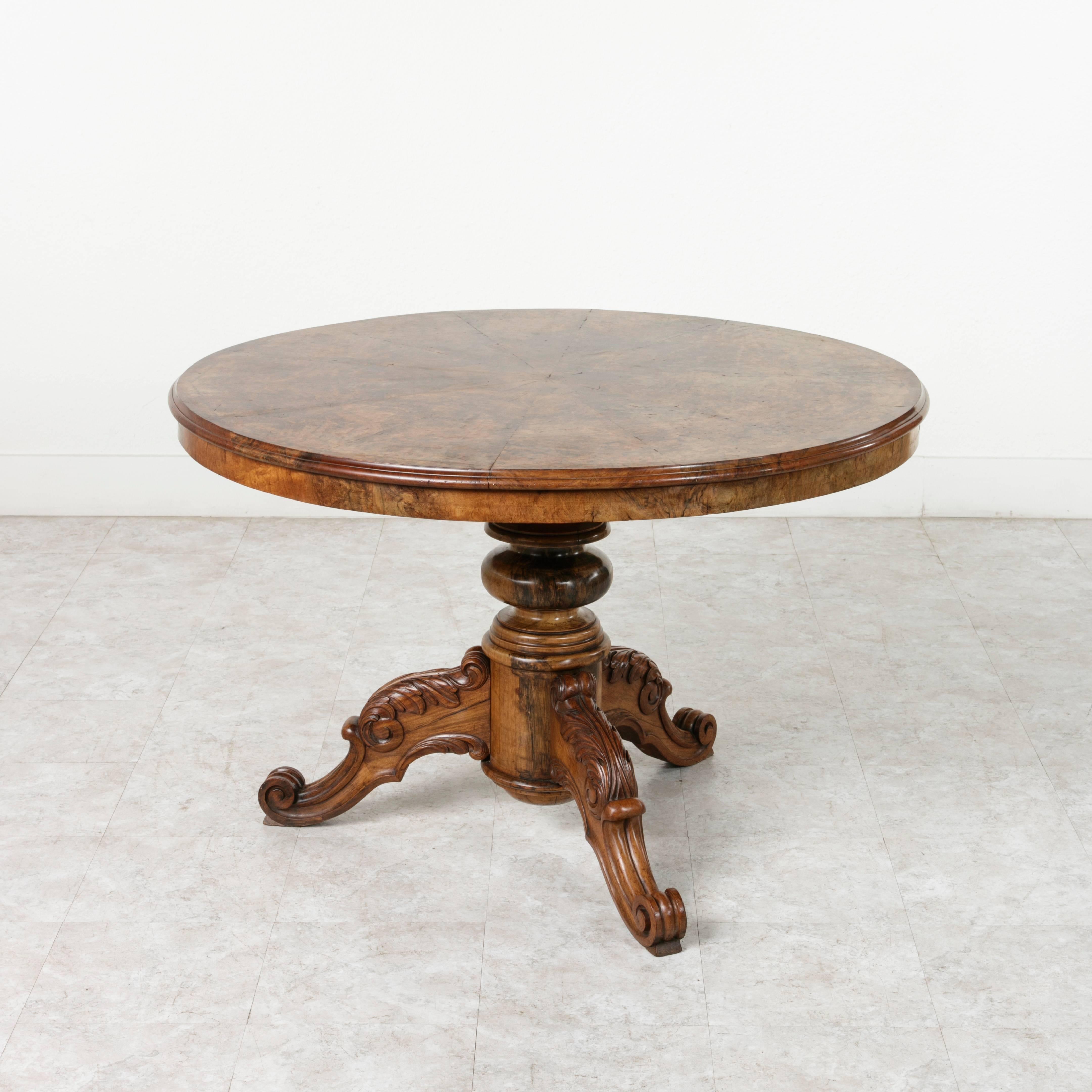 Rare French Restauration Period Tilt-Top Pedestal Center Table of Burled Walnut In Excellent Condition In Fayetteville, AR