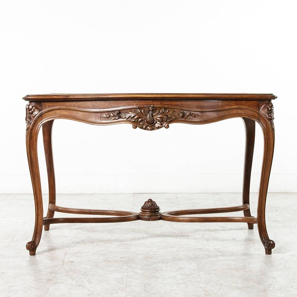 19th Century French Louis XV Style Hand-Carved and Gilt Walnut Center Table 1