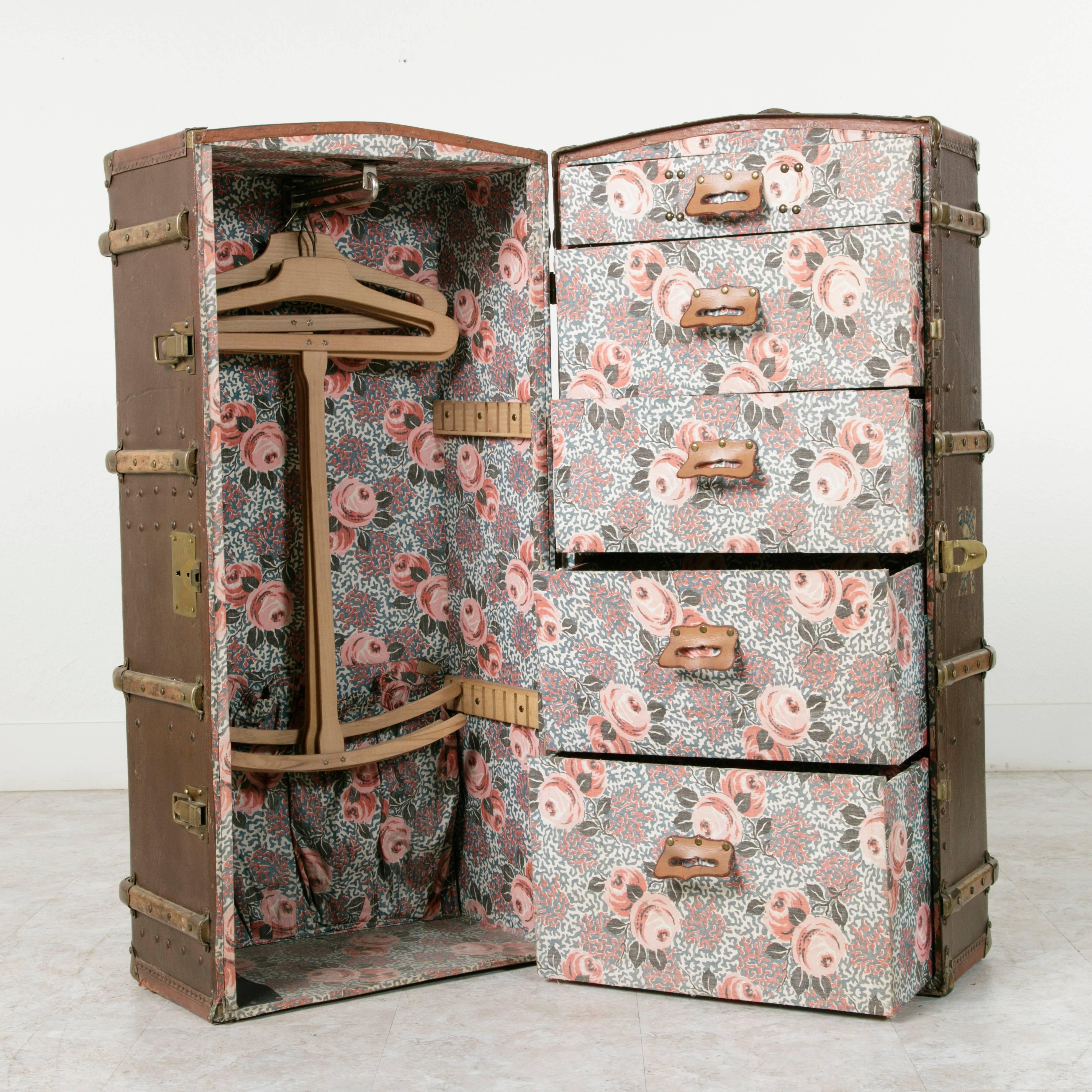 Antique French Steam Trunk in All Original Condition with Brass Wood and Leather In Good Condition In Fayetteville, AR