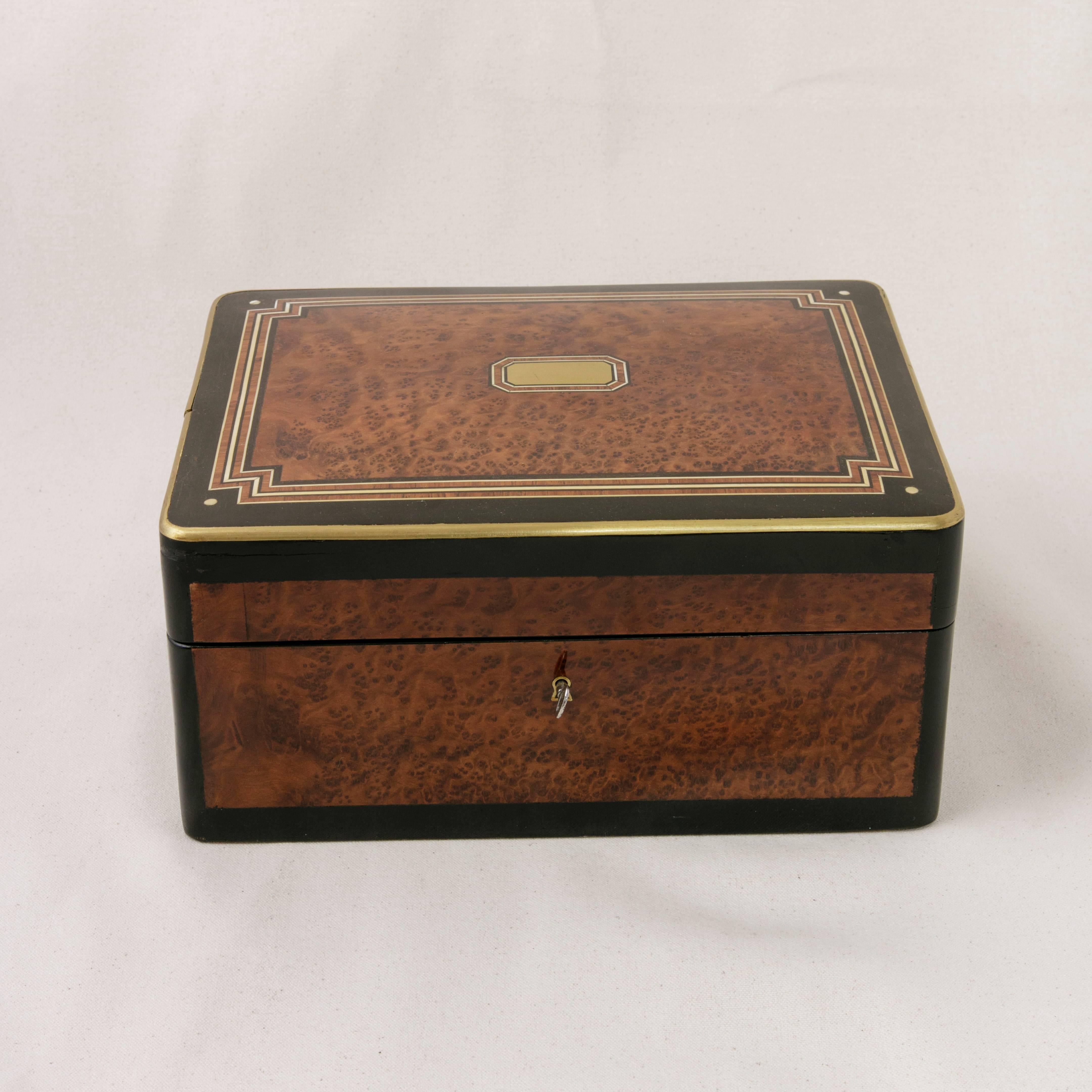 Large Napoleon III Decorative Box of Thuya, Rosewood, Ivory, Lacquer and Bronze 3