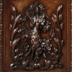 19th Century French Hand-Carved Oak Louis XIII Buffet Deux Corps with Hunt Motif