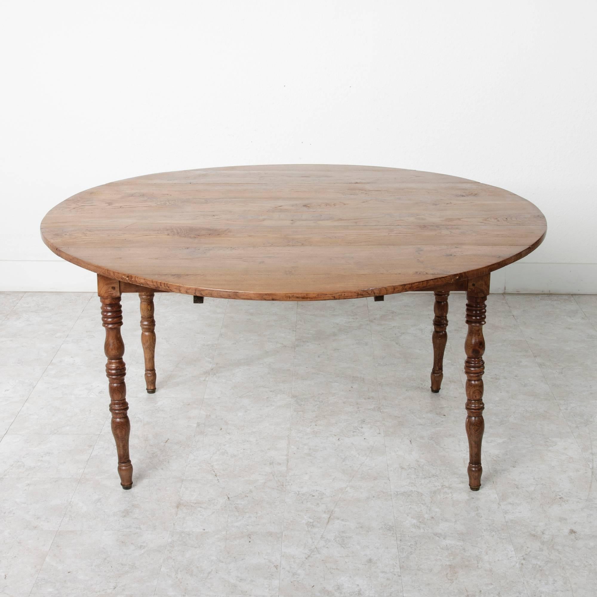 19th Century French Solid Elm Round Dining Table with Drop Leaves 3