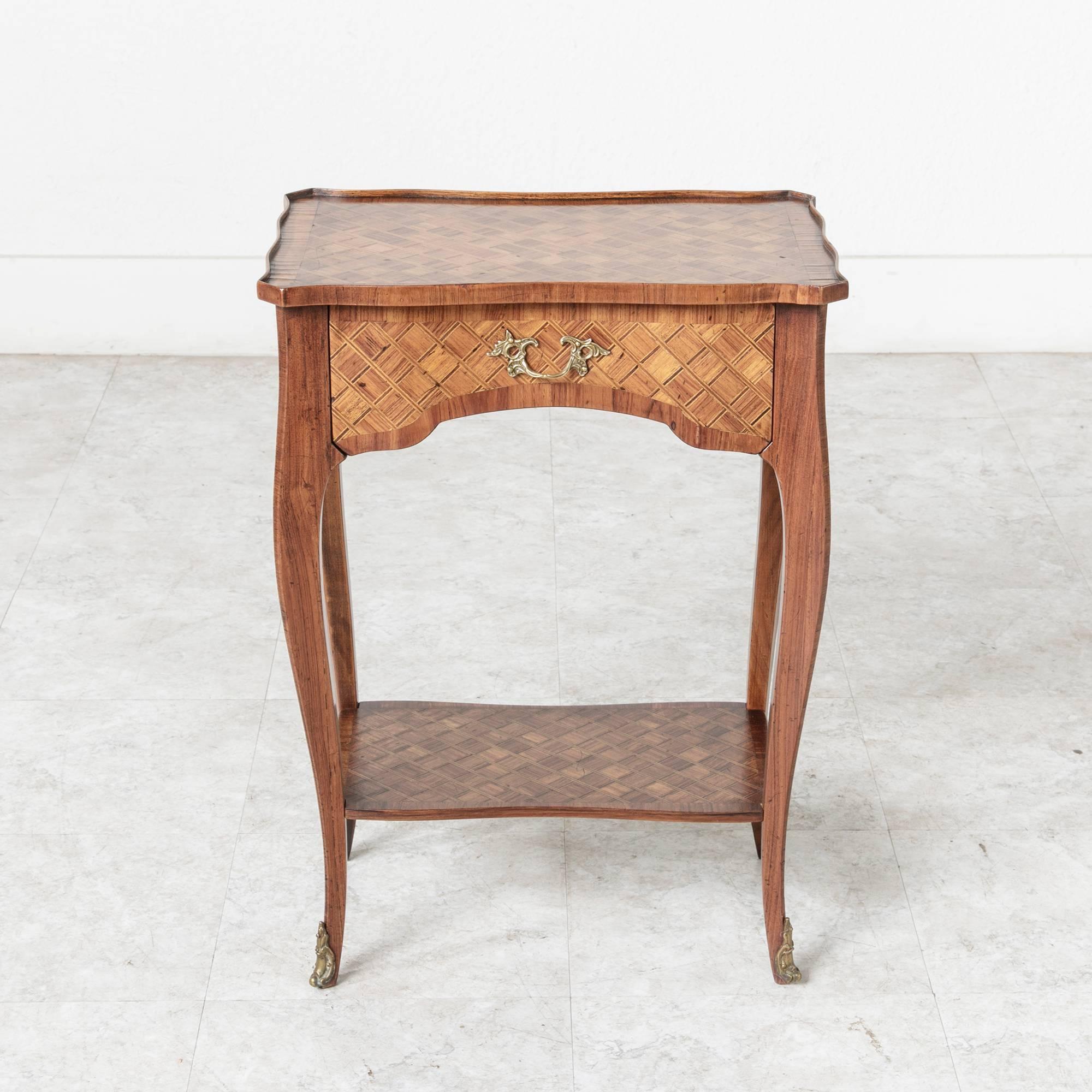 19th Century French Louis XV Style Walnut Marquetry Side Table or Nightstand In Excellent Condition In Fayetteville, AR