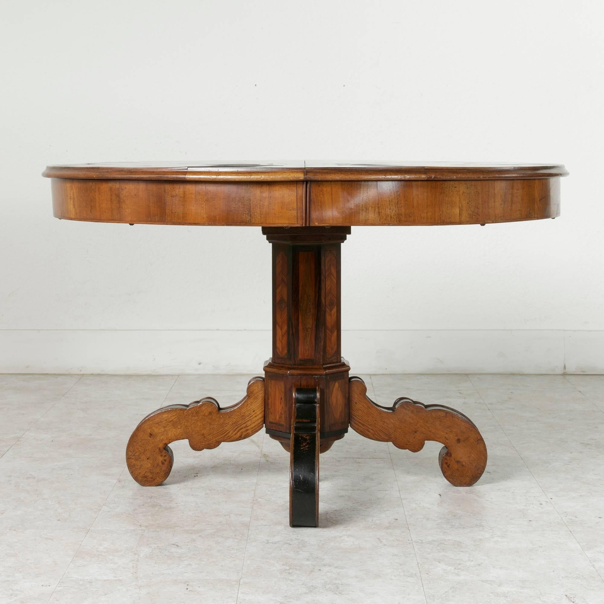 19th Century Napoleon III Period Walnut Gueridon Entry Table Pedestal Table 5
