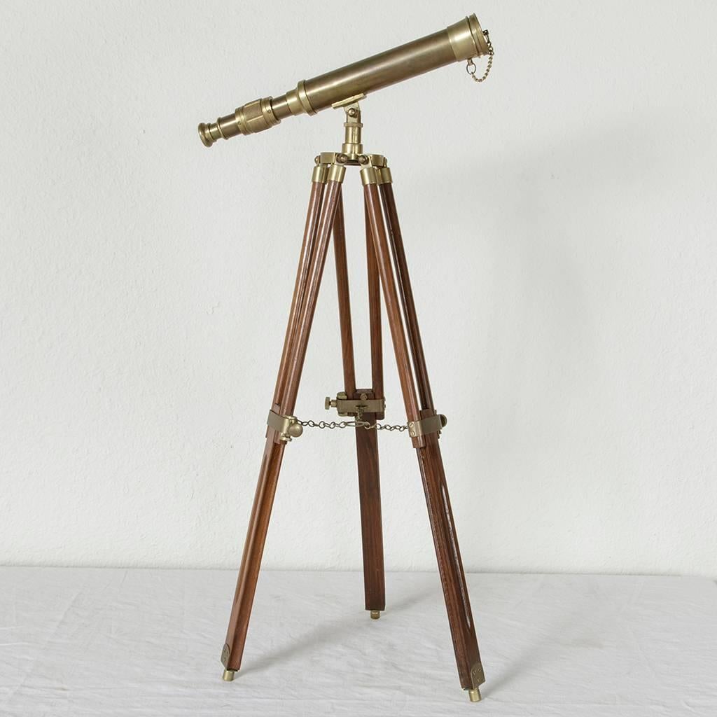 French Mid-Century Brass Telescope on Mahogany Tripod Base Adjustable Height 4