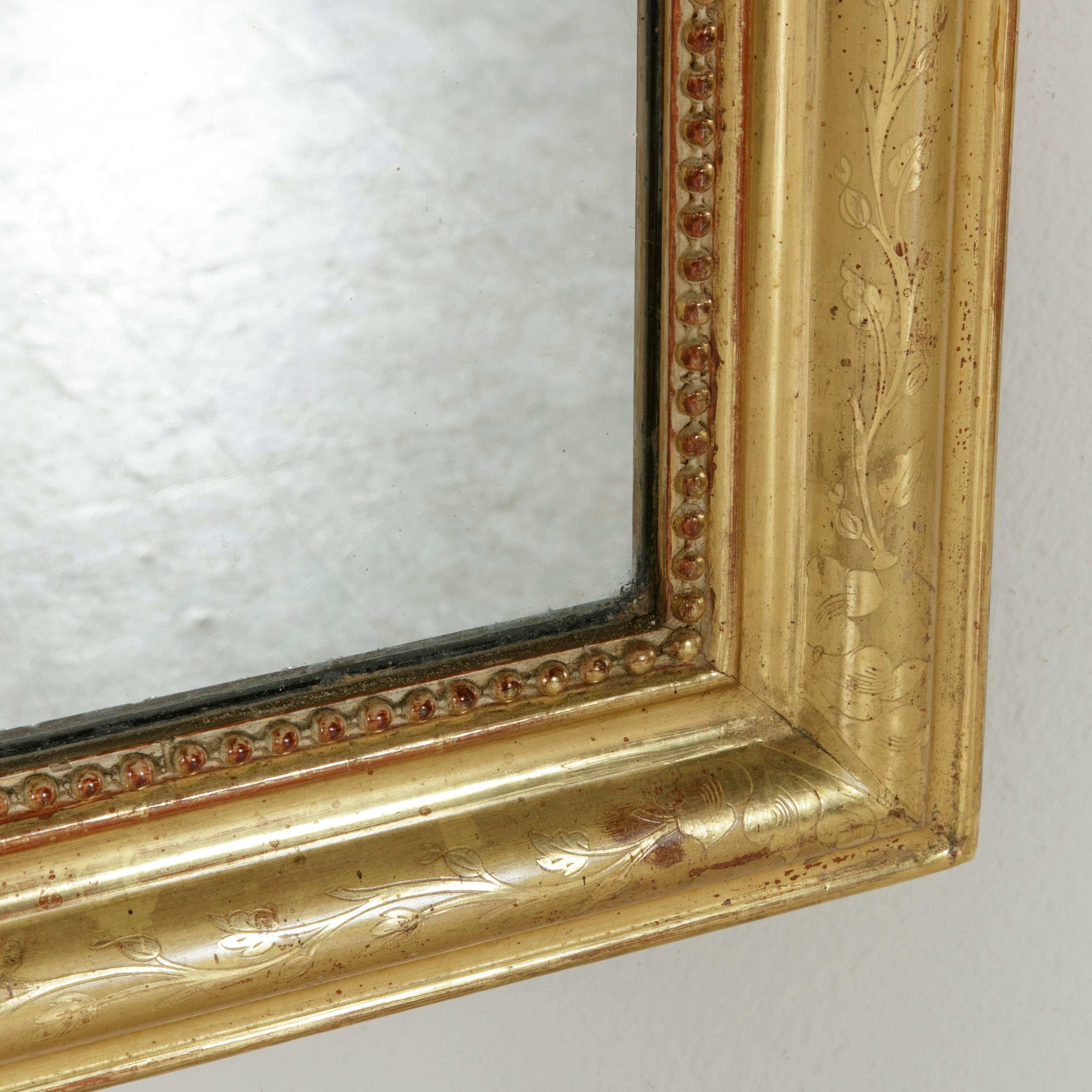 19th Century Giltwood Louis Philippe Mirror Medium Scaled Original Mercury Glass In Excellent Condition In Fayetteville, AR