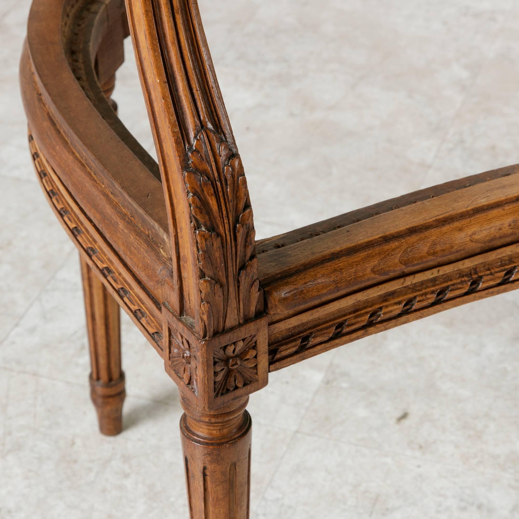 Late 19th Century French Louis XVI Style Hand-Carved Walnut Settee, Bench Frame 5
