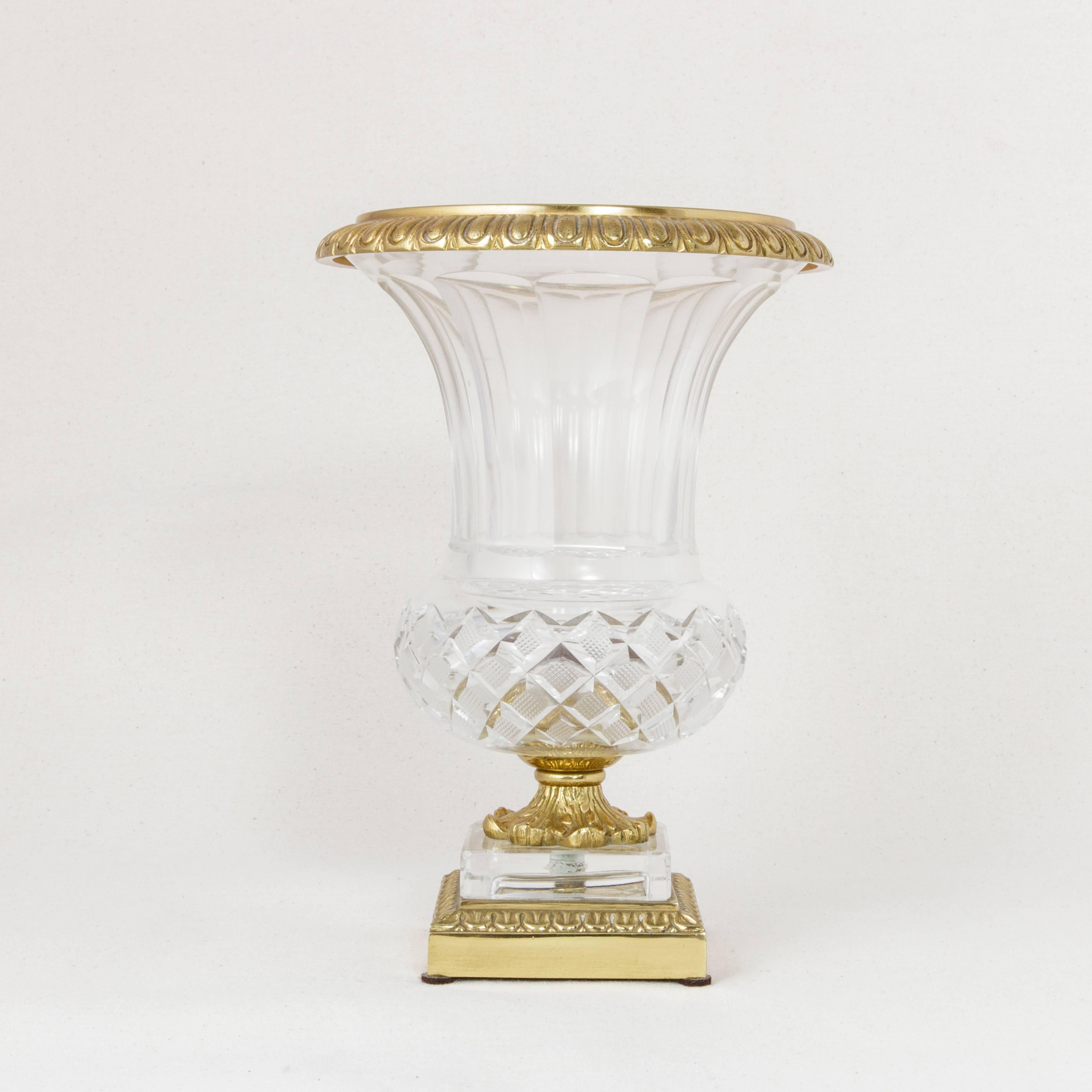 Art Deco Early 20th Century French Cut Glass Medicis Urn Mounted on Bronze