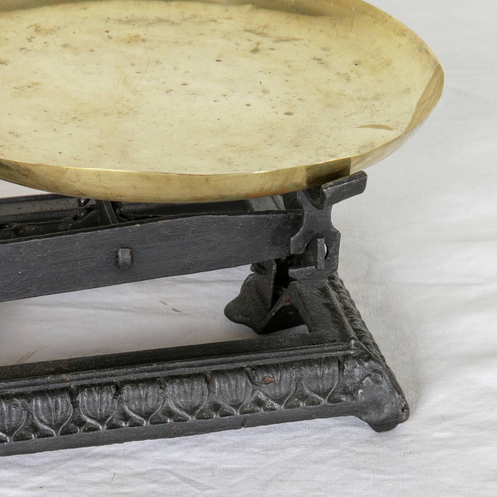 Late 19th Century Set of French Iron Baker's Scales with Brass Pans and Label 5