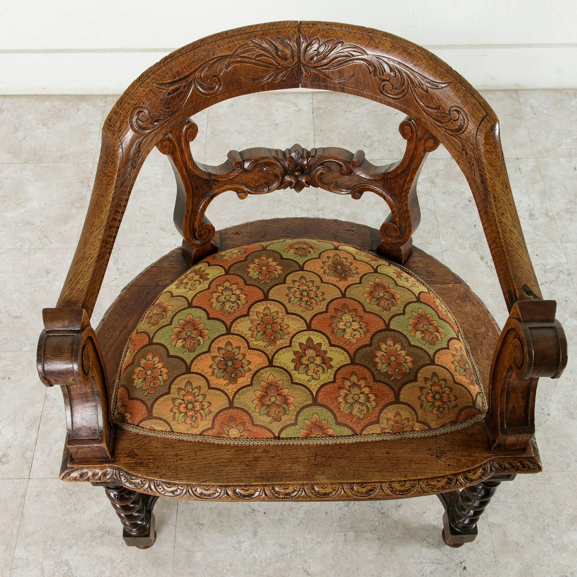 Late 19th Century French Hand-Carved Oak Henri II Style Armchair or Desk Chair 2