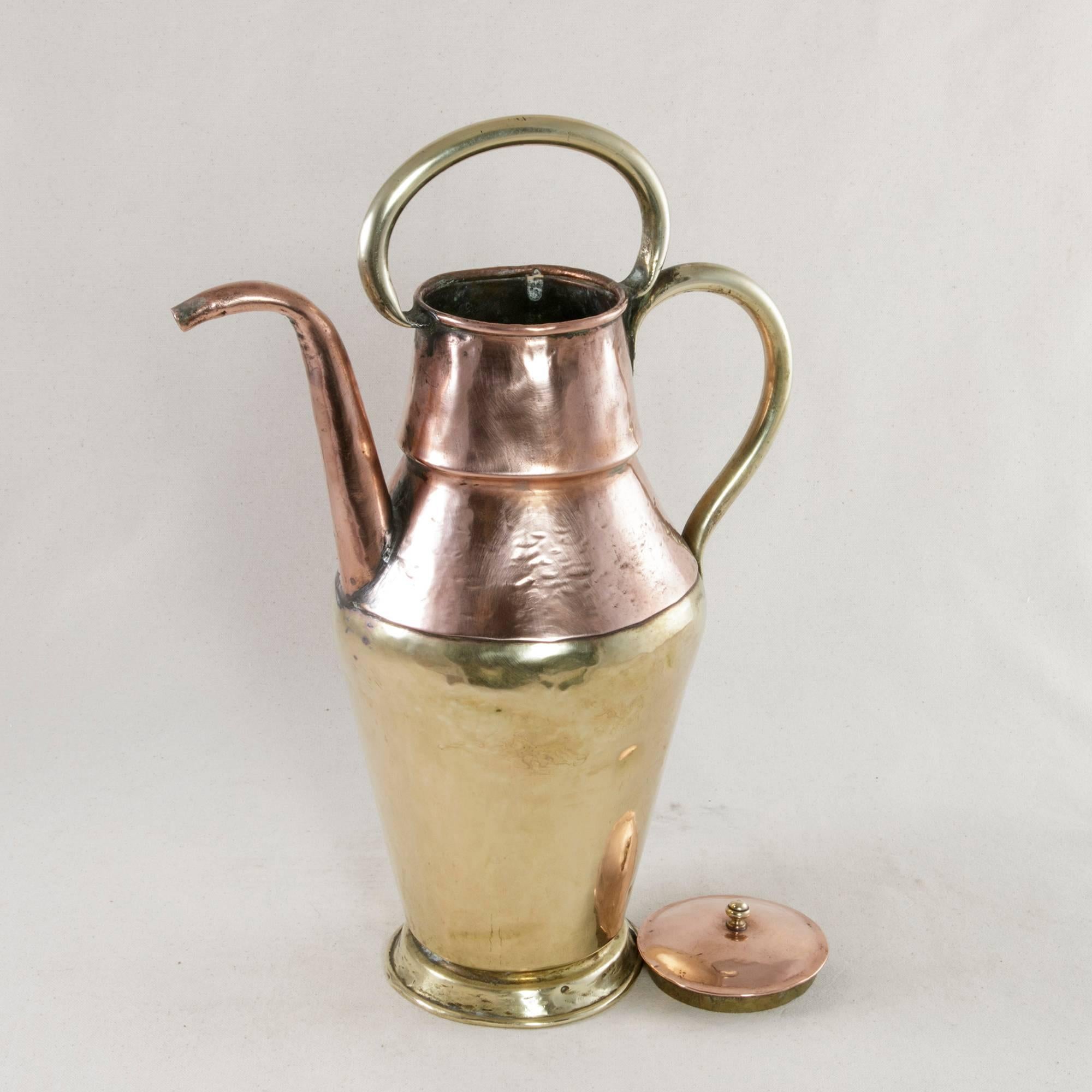 Early 19th Century Hand-Hammered French Copper and Brass Teapot with Lid 4