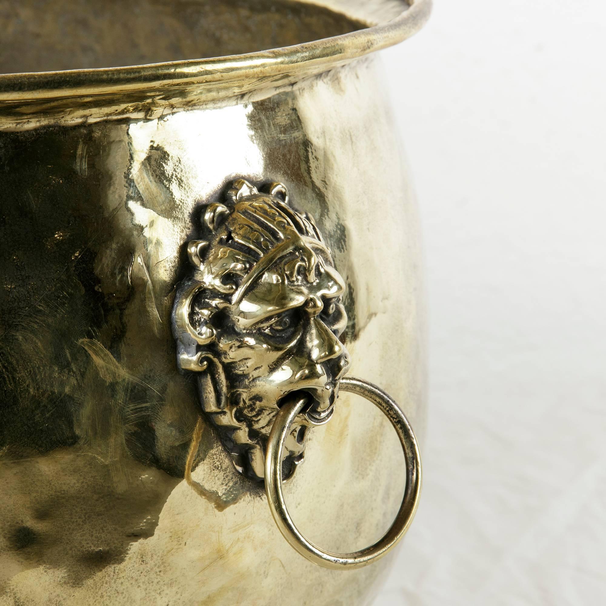 Large Late 17th Century French Louis XIV Period Brass Cachepot with Lion Heads 3