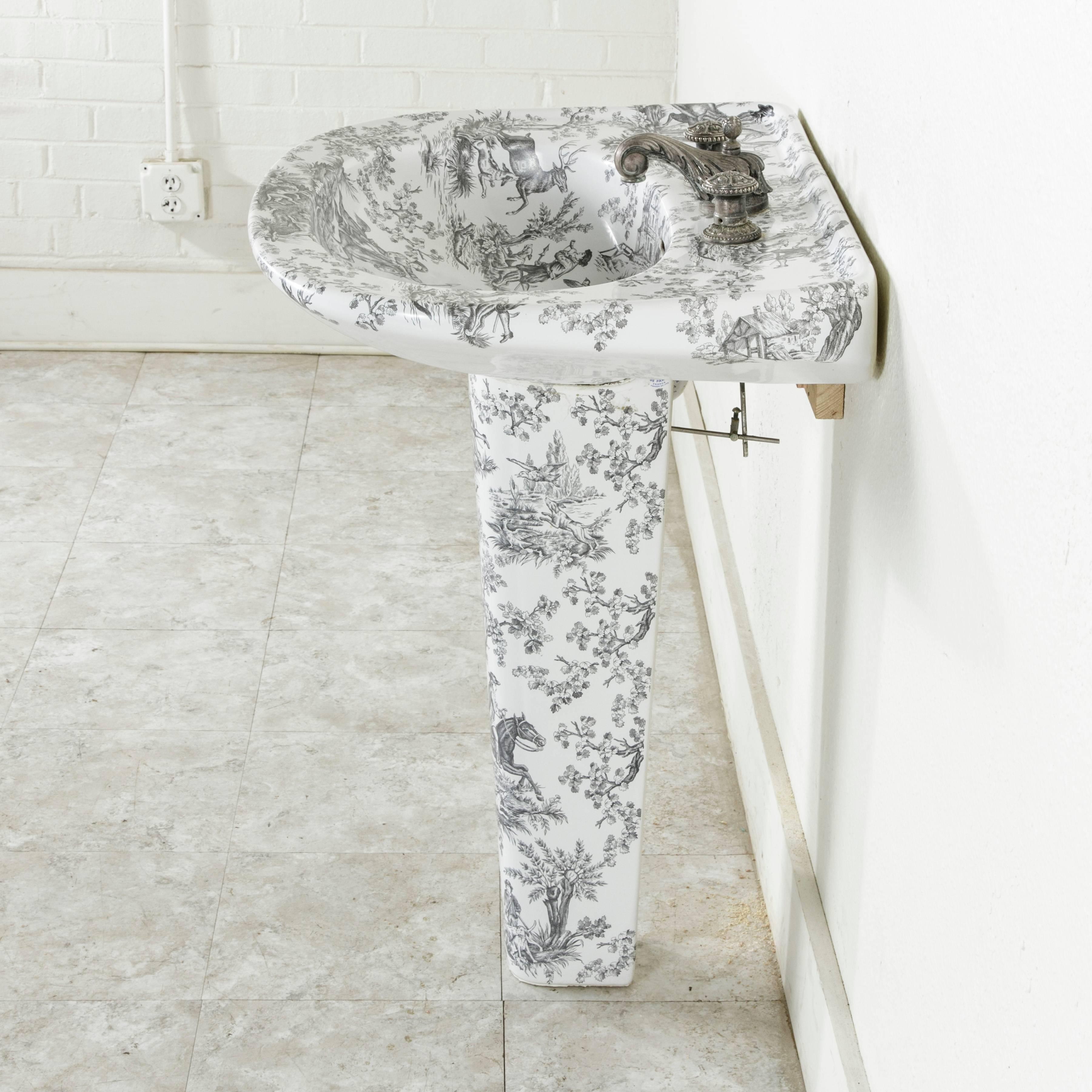 french pedestal sink