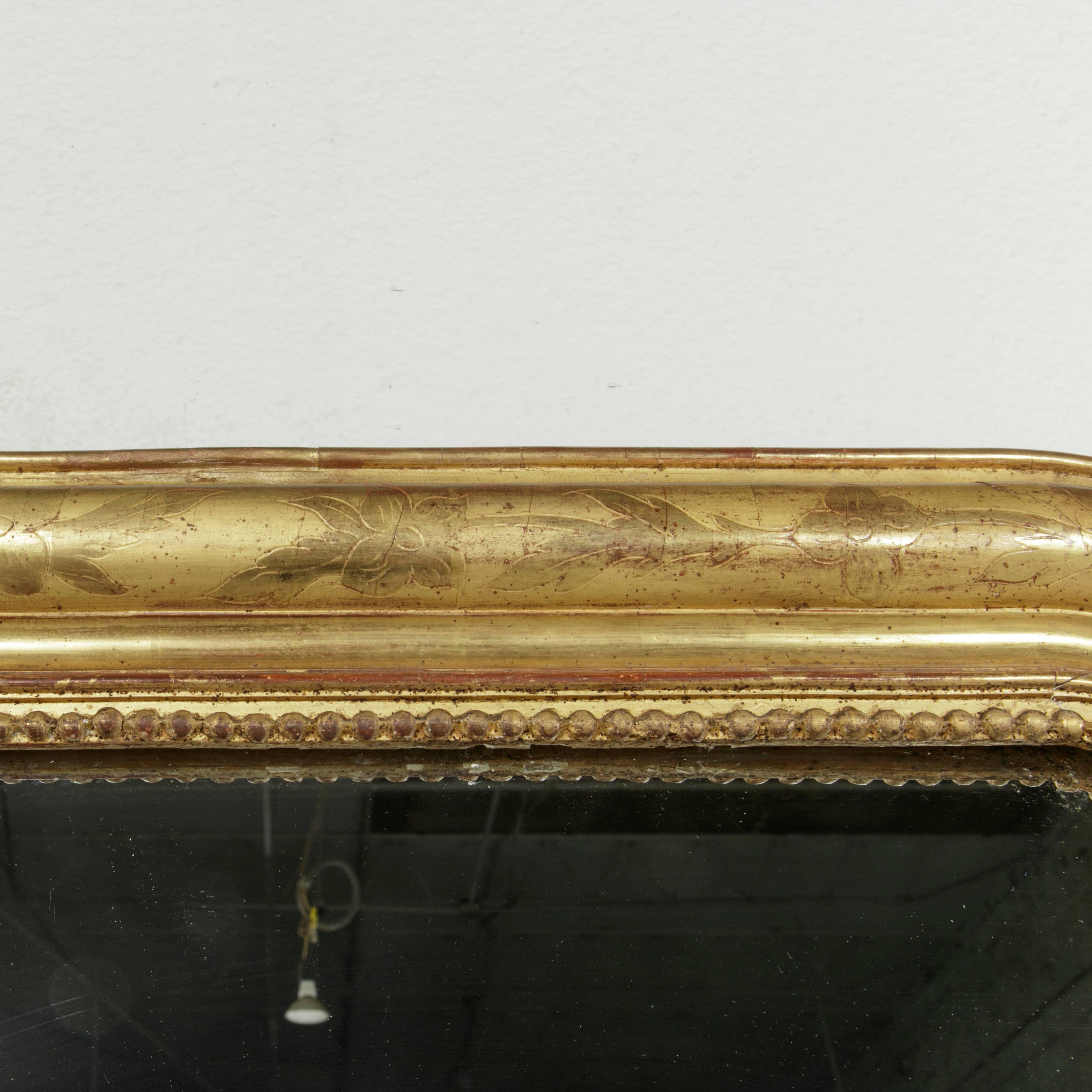 19th Century French Louis Philippe Period Giltwood Mirror with Incised Frame 1