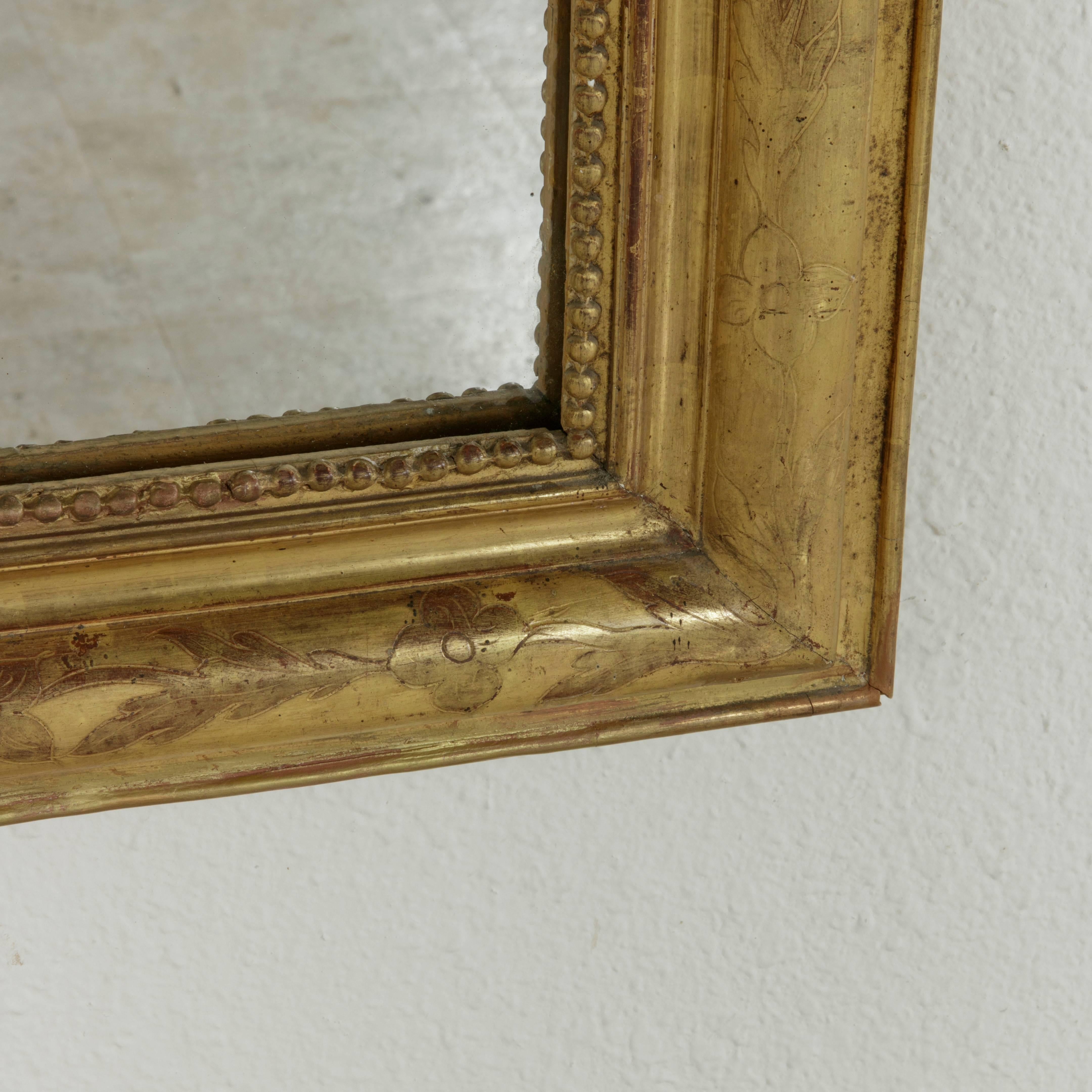 19th Century French Louis Philippe Period Giltwood Mirror with Incised Frame 3