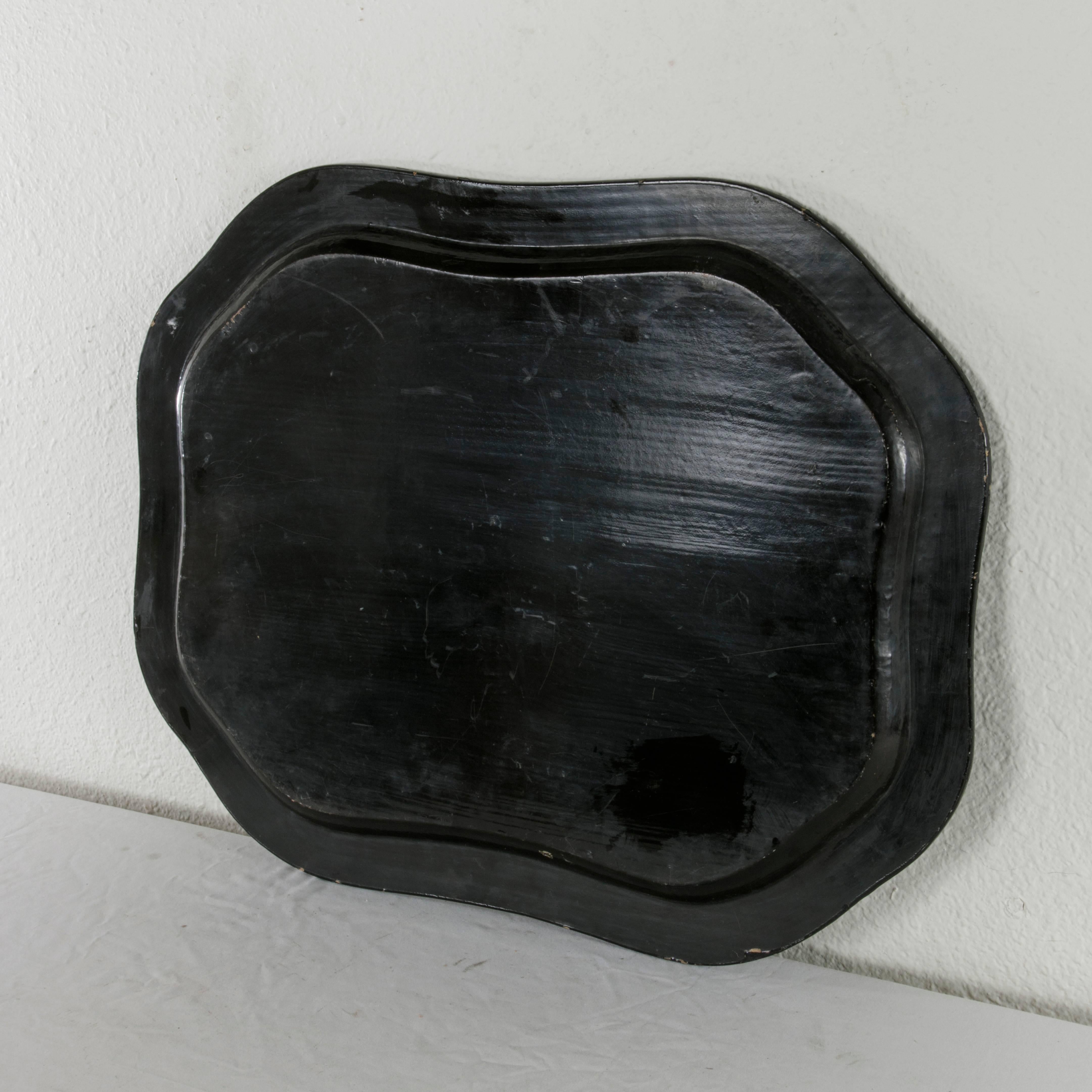 Mid-19th Century Large 19th Century Chinese Export Black Lacquer Wooden Serving Tray