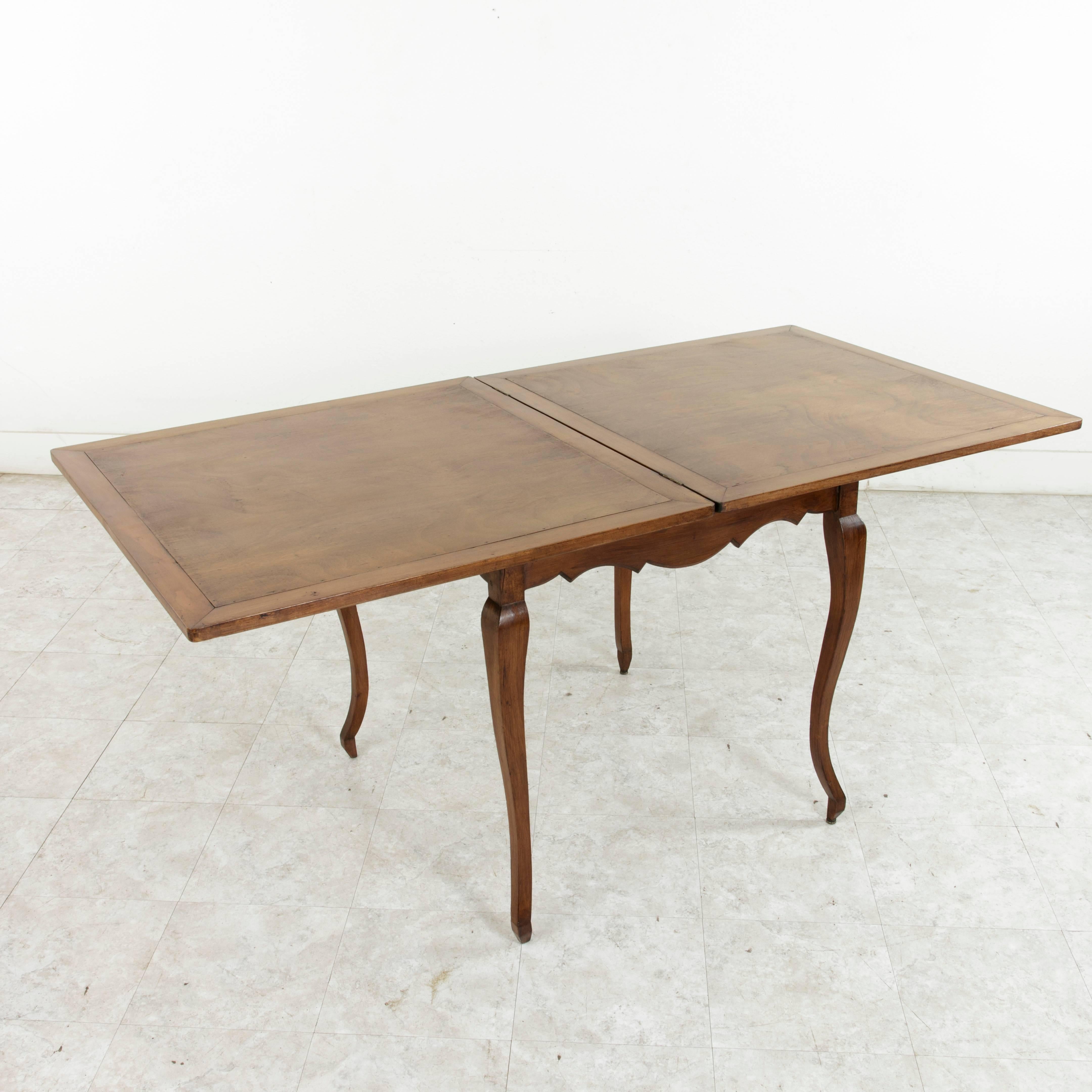 Mid-20th Century French Louis XV Style Cherrywood Game Table with Folding Top 5