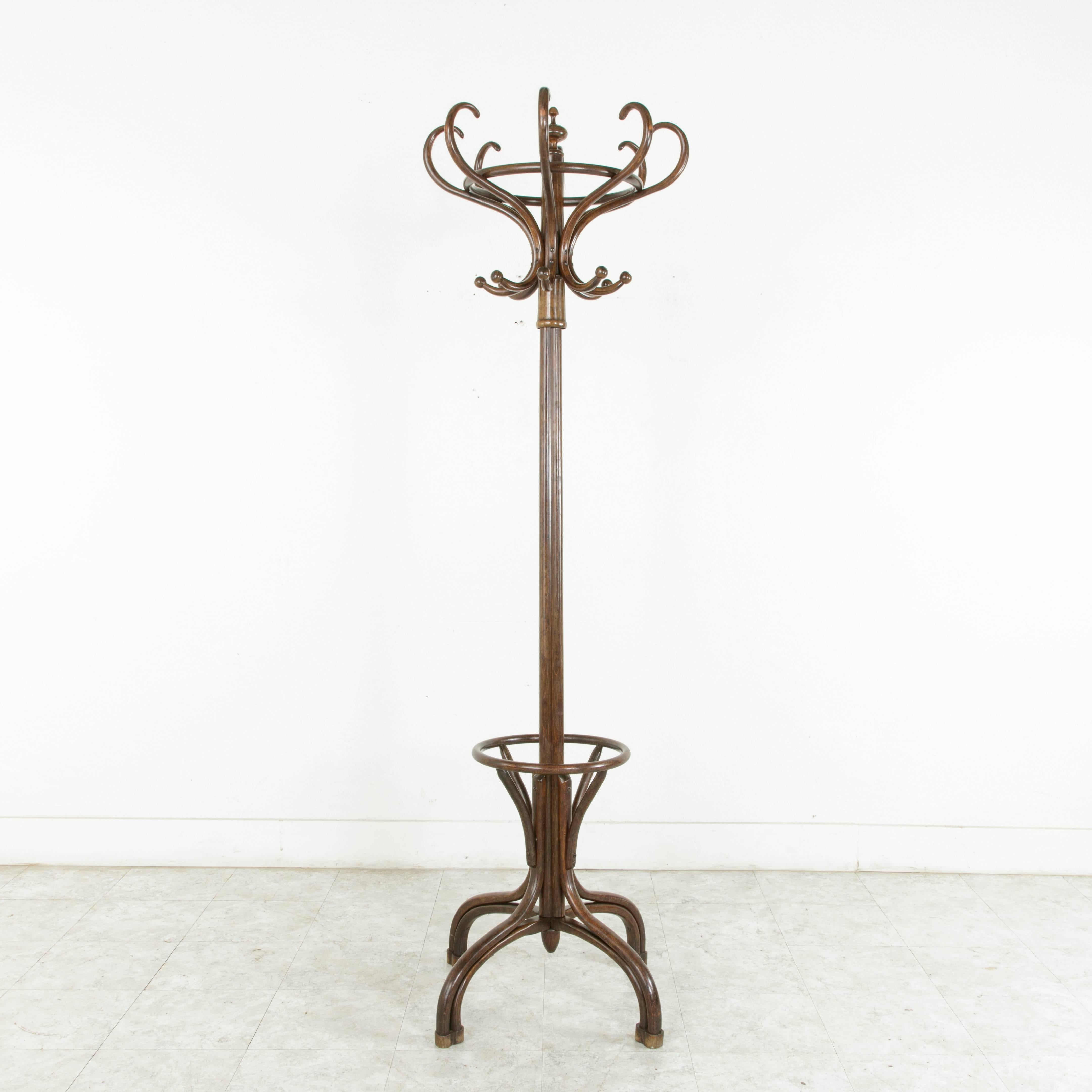 Early 20th Century French Bentwood Thonet 16 Hook Hall Tree, Coat and Hat Stand 2