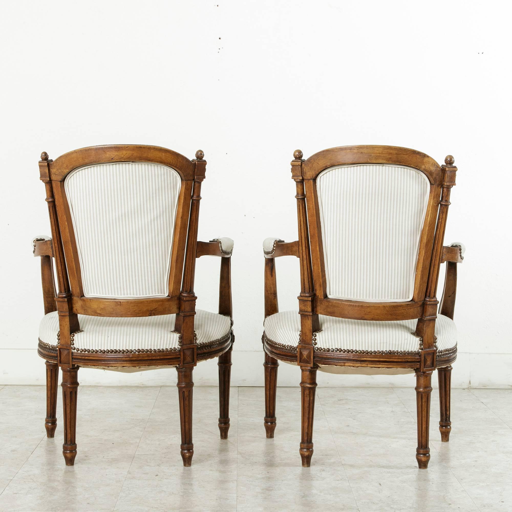 Pair of 19th Century Louis XVI Style Hand Carved Walnut Armchairs from Provence In Excellent Condition In Fayetteville, AR