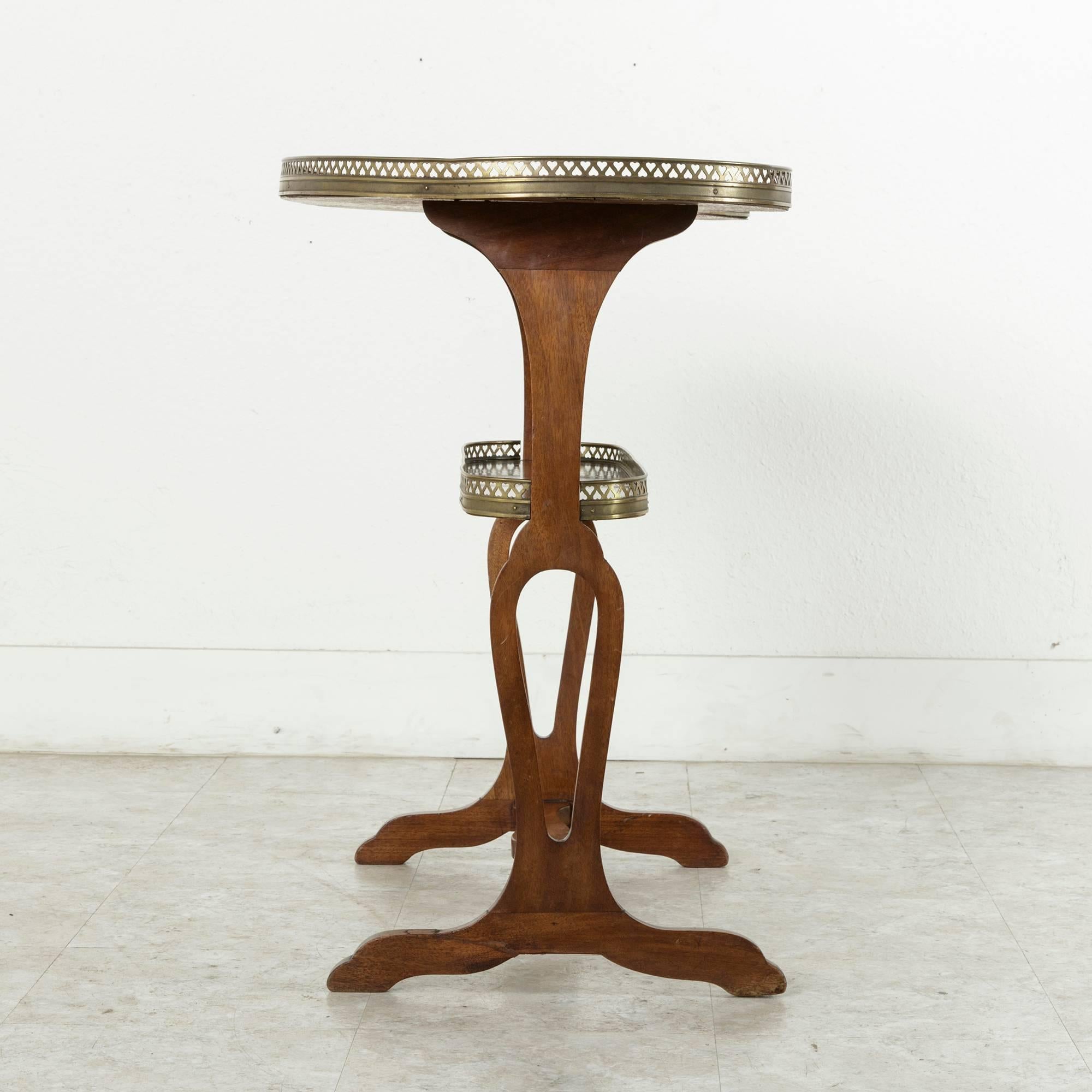 Restauration Period Rognon or Kidney Side Table in Mahogany with Bronze Gallery In Good Condition In Fayetteville, AR