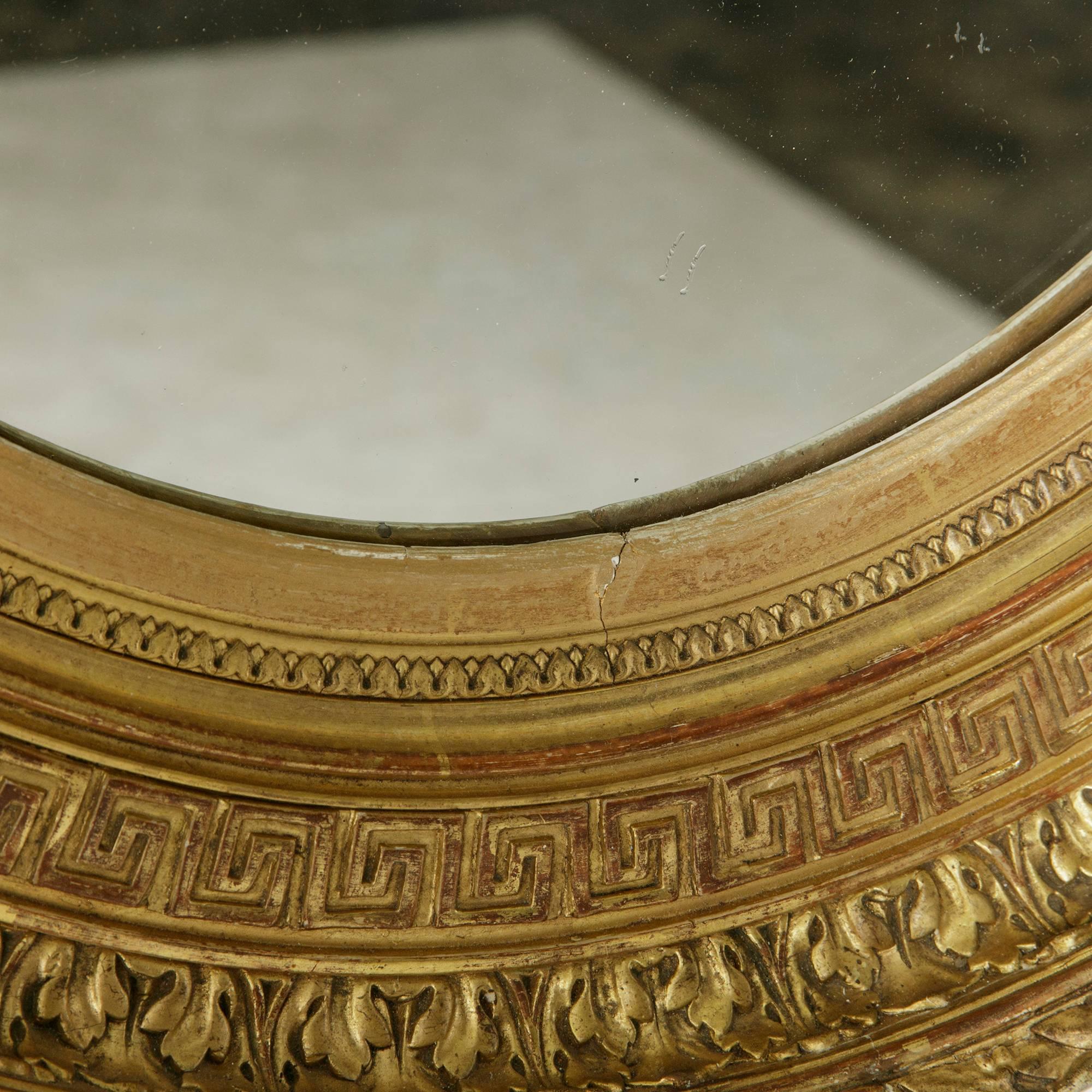 Small-Scale 19th Century Giltwood Oval Mirror with Greek Key In Excellent Condition In Fayetteville, AR
