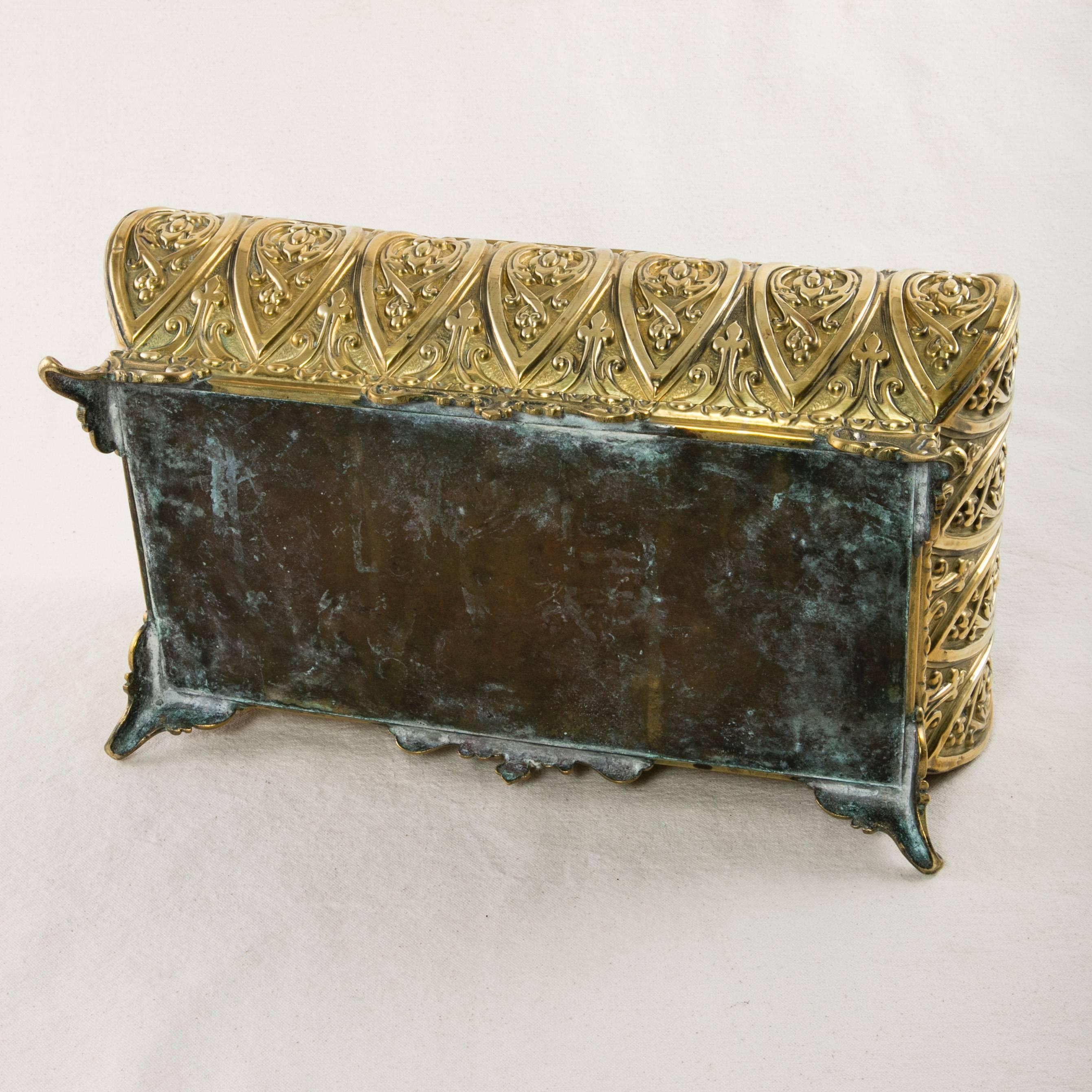 Antique French Polished Brass Repoussé Jardinière or Planter, circa 1900 3