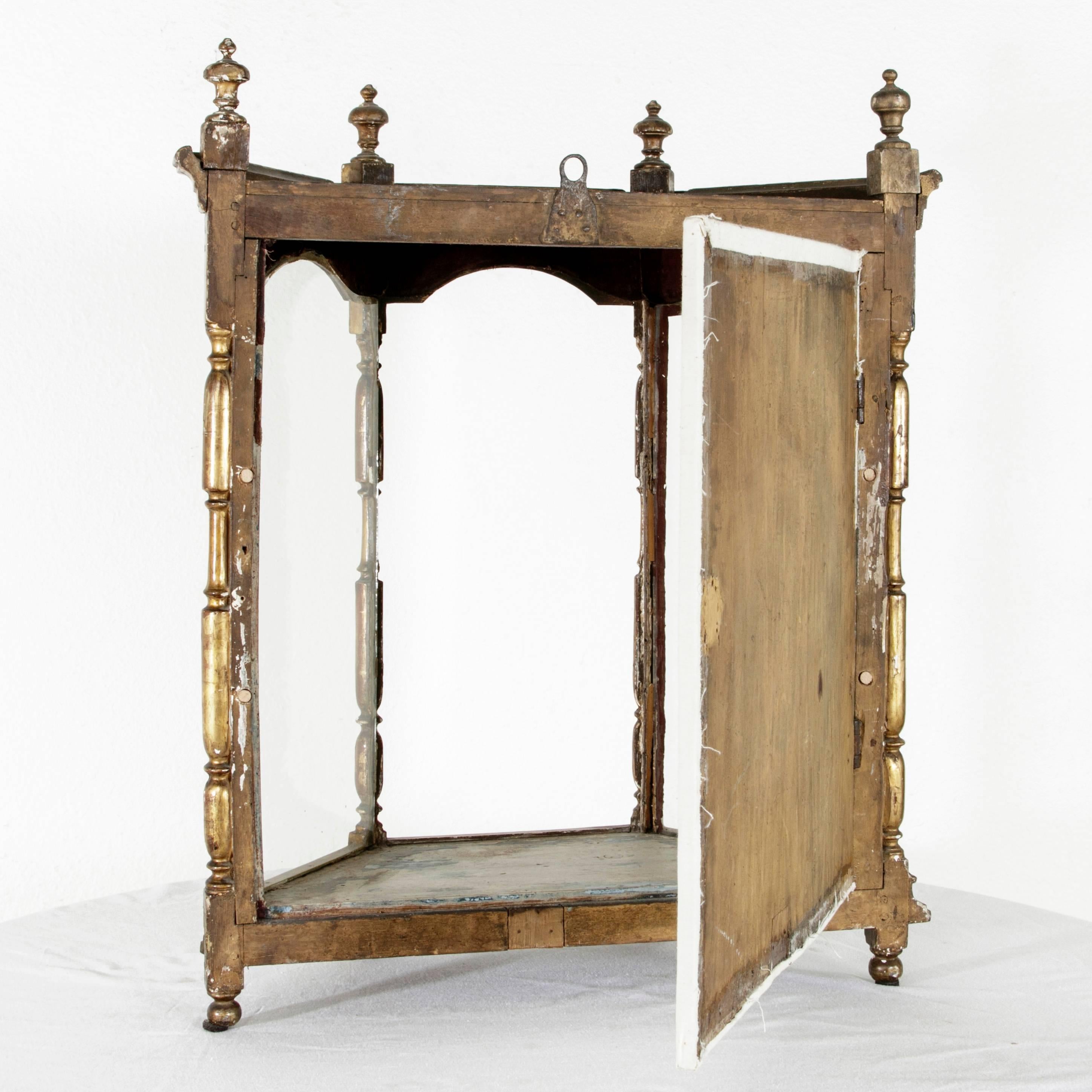 Blown Glass 19th Century French Giltwood Tabletop Vitrine, Niche or Display Case