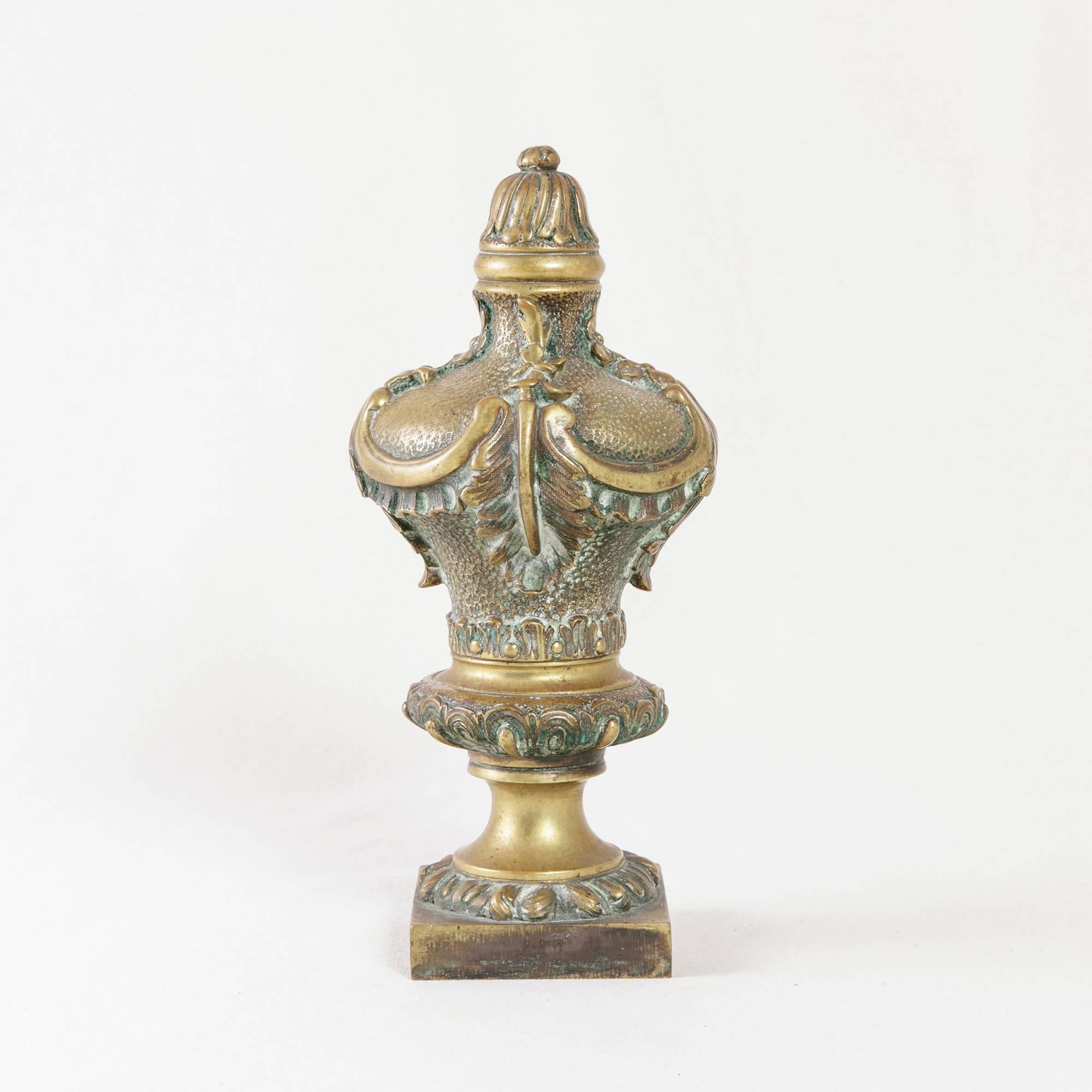 finial for staircase