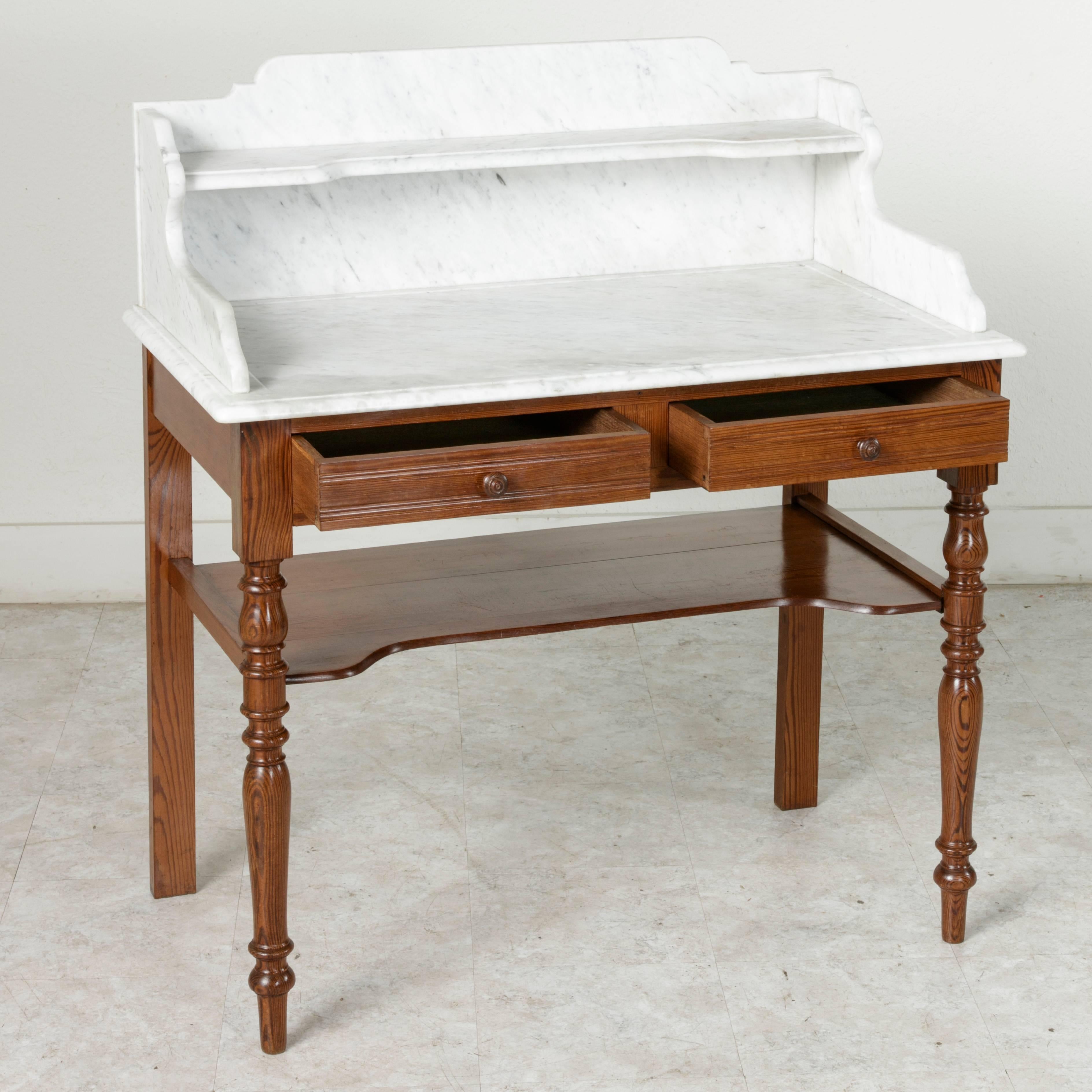 French Pitch Pine Vanity Table Work Table with Carrara Marble Top, circa 1900 In Good Condition In Fayetteville, AR