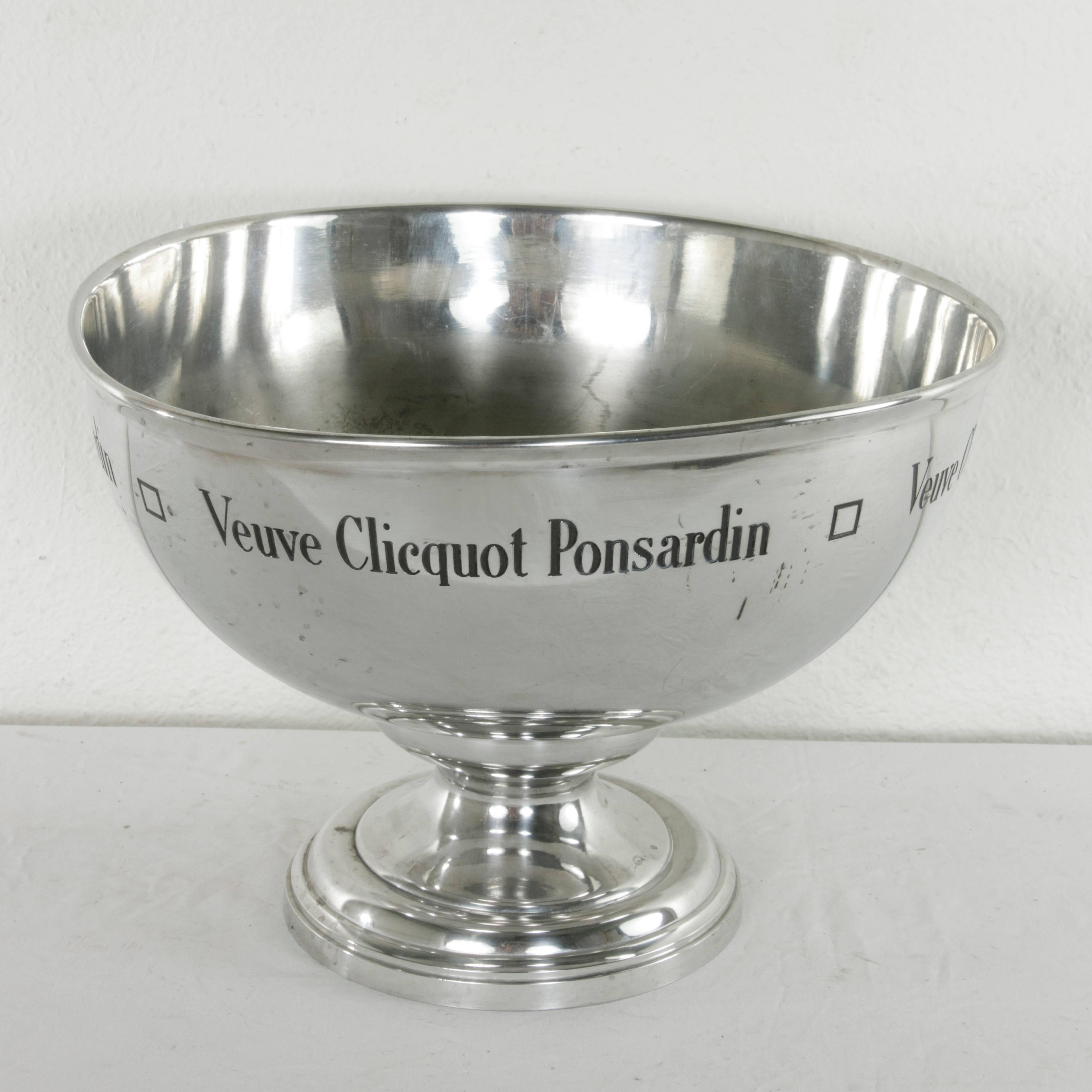 Mid-20th Century French Silver Plate Hotel Champagne Bucket Veuve Clicquot 2