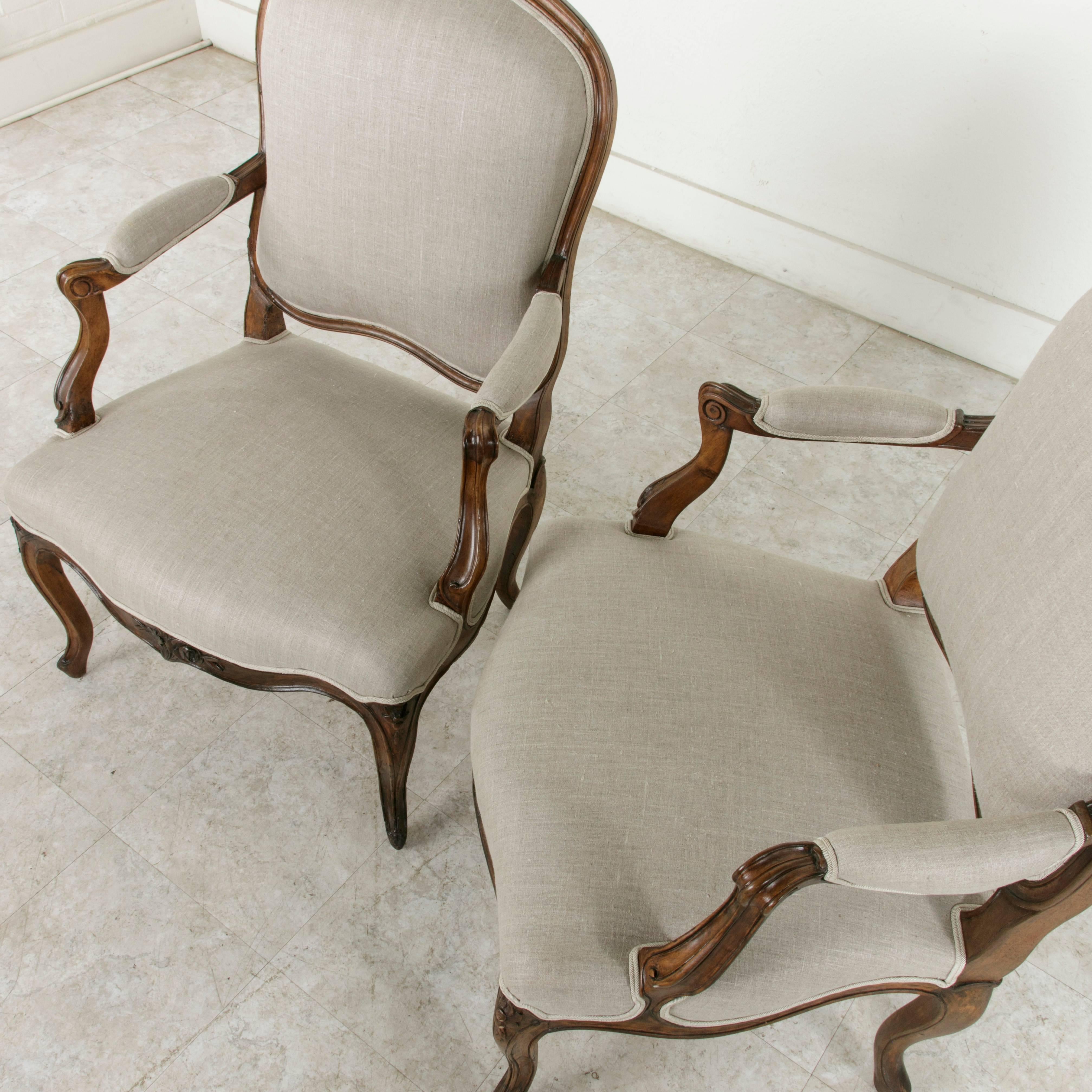 Pair of 19th Century Hand Carved Walnut French Louis XV Style Armchairs in Linen 5