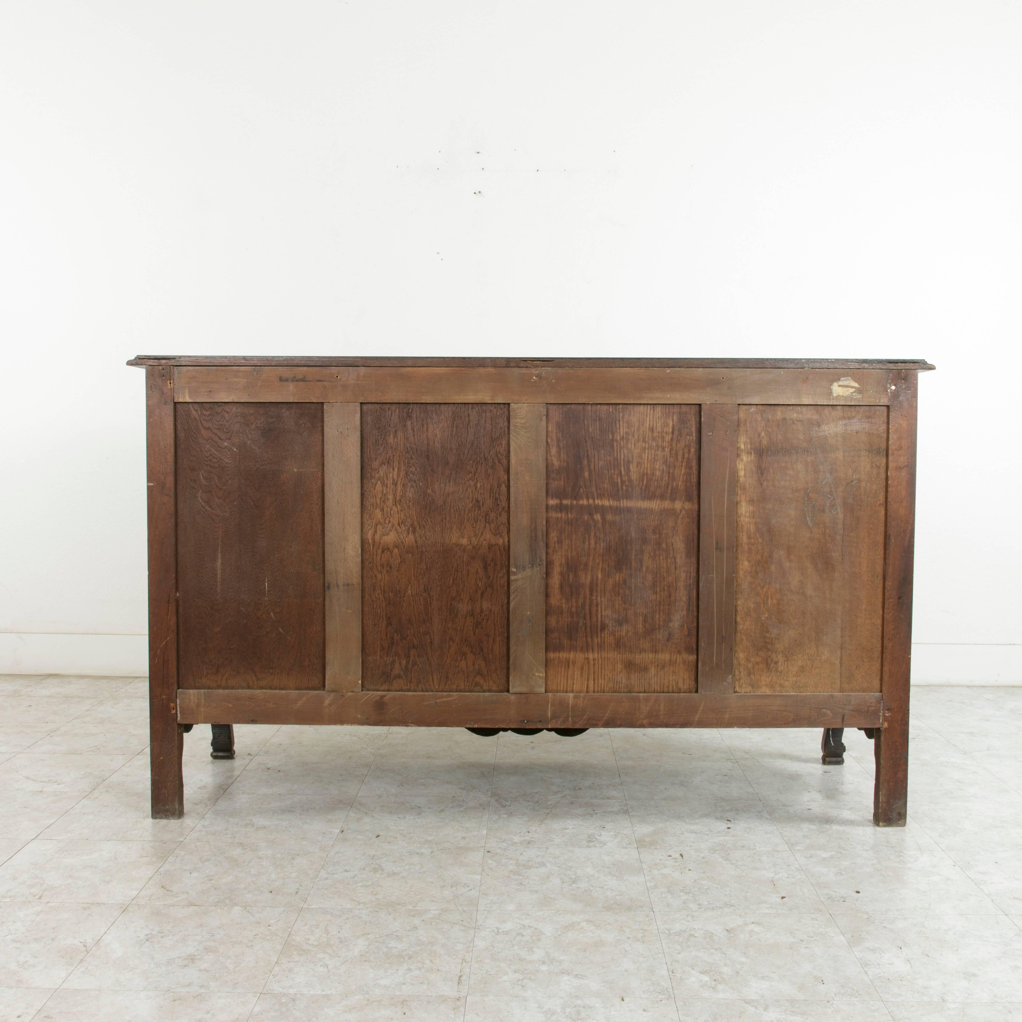 Early 20th Century French Louis XV Style Hand-Carved Oak Enfilade or Sideboard 7