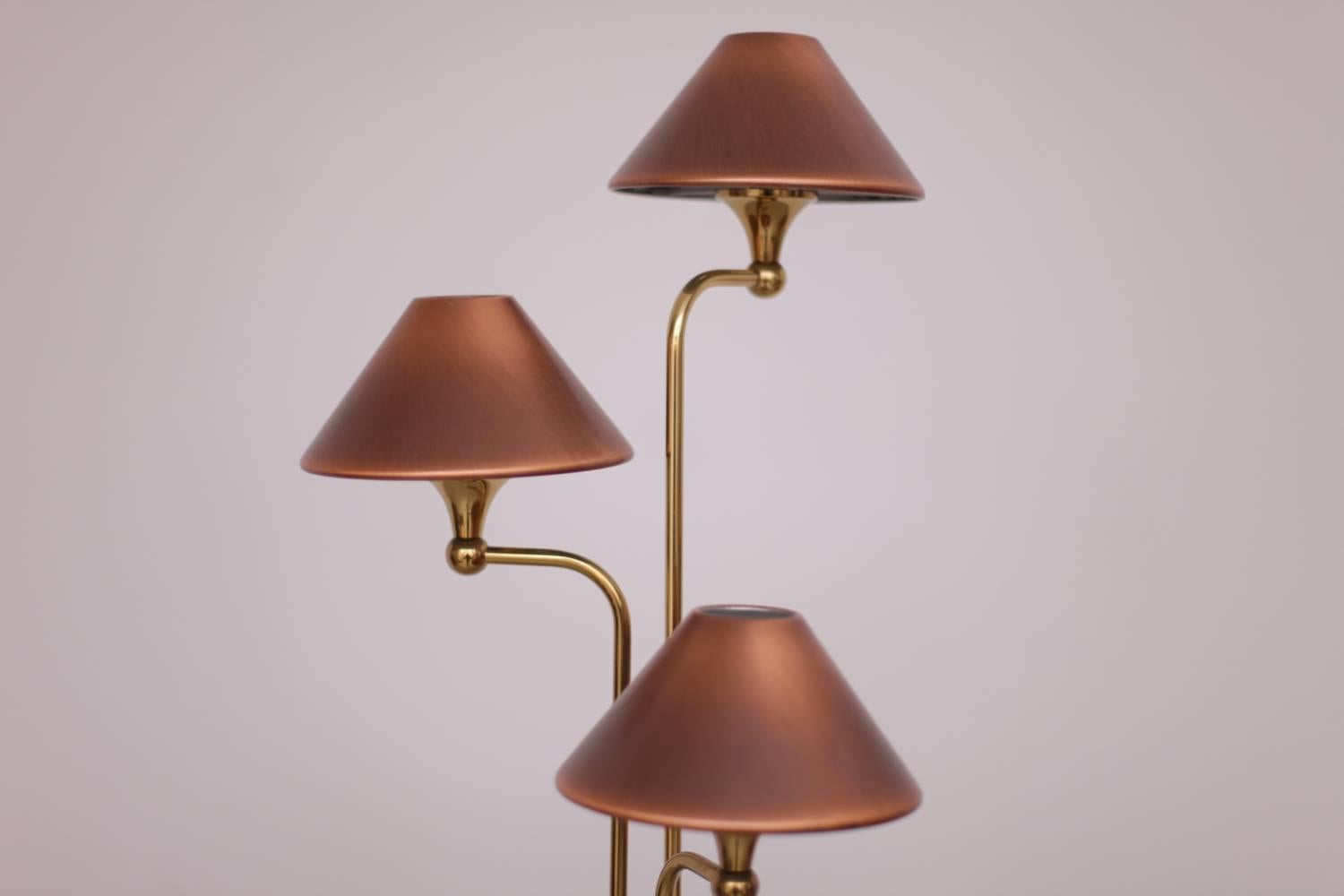 Very cute copper shades on this 1970s floor lamp. This Lamp is well made and manufactured in Germany.
To be on the the safe side, the lamp should be checked locally by a specialist concerning local requirements.

