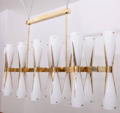 Very Large Murano Glass and Brass Chandelier Attributed to Stilnovo