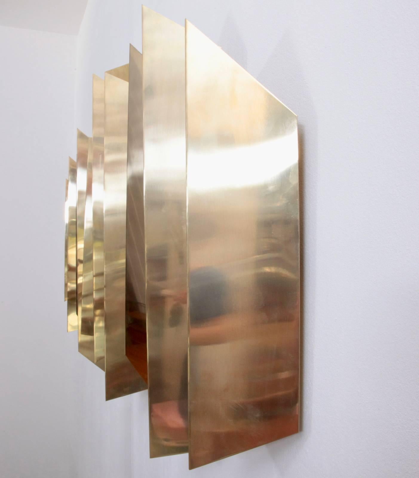 wall light sculpture