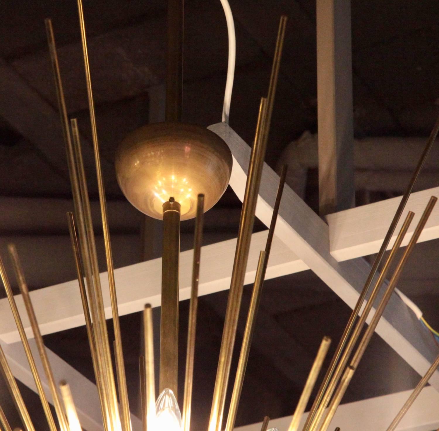 Monumental Brass Sputnik or Urchin Chandelier In Excellent Condition In Berlin, BE