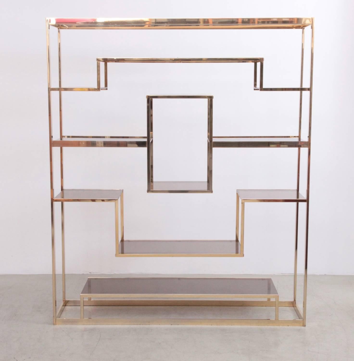 Large Romeo Rega shelf with brown glass and brass frame. Shelf and glass is in very good condition.