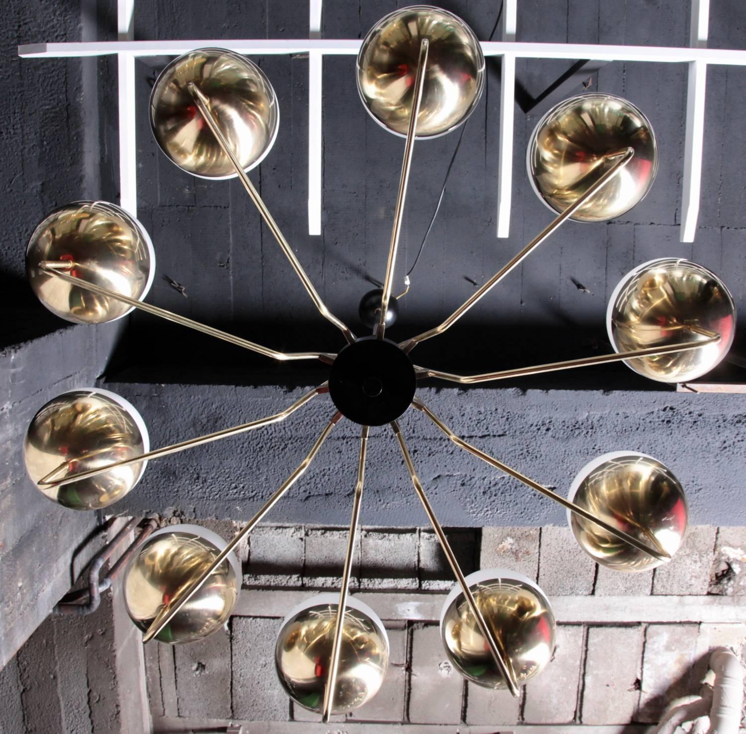 Italian Monumental Sputnik Brass and Glass Chandelier For Sale