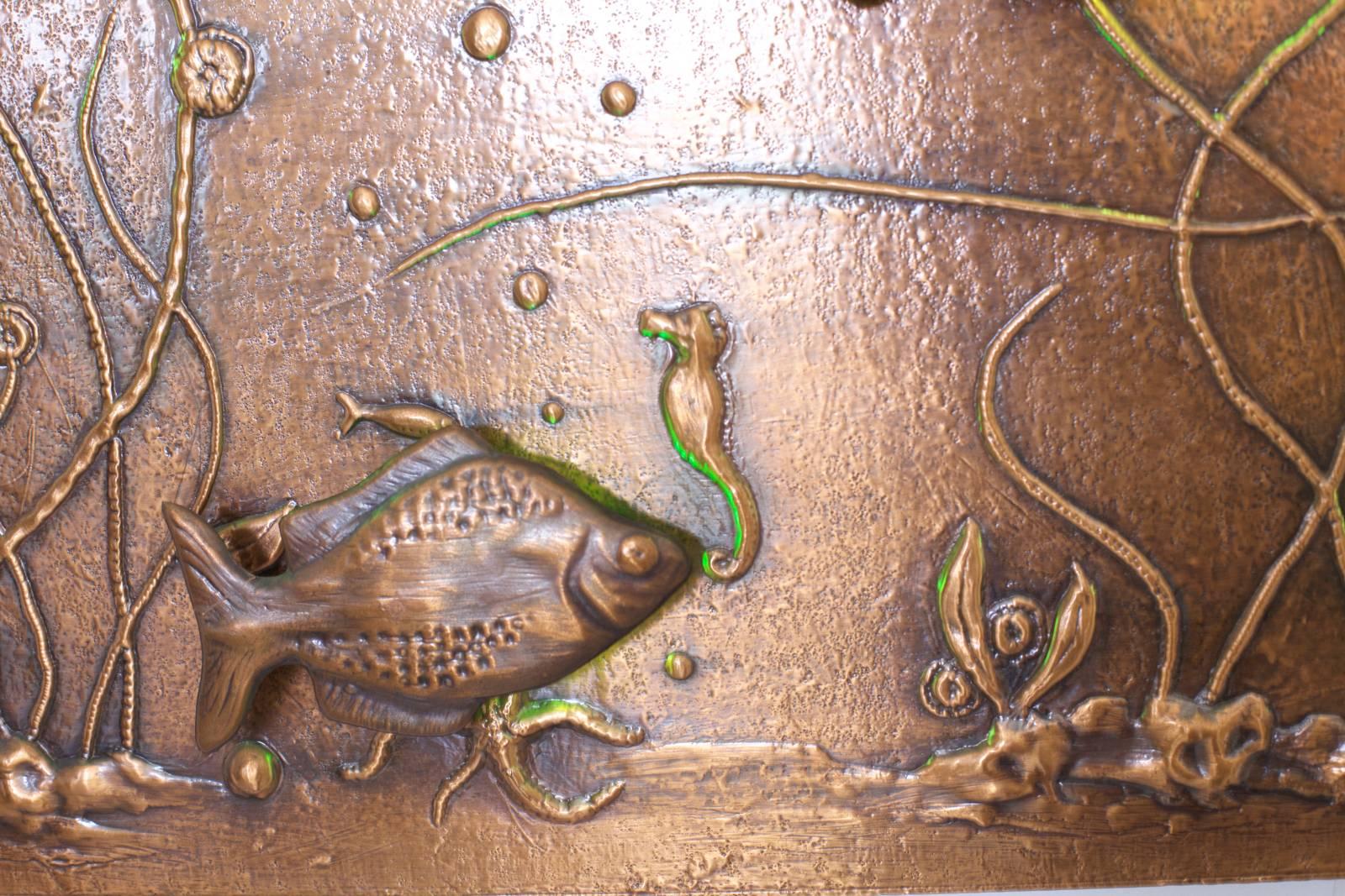 Huge Lighted Copper Wall Picture Panel or Object with Fishes In Good Condition In Berlin, BE